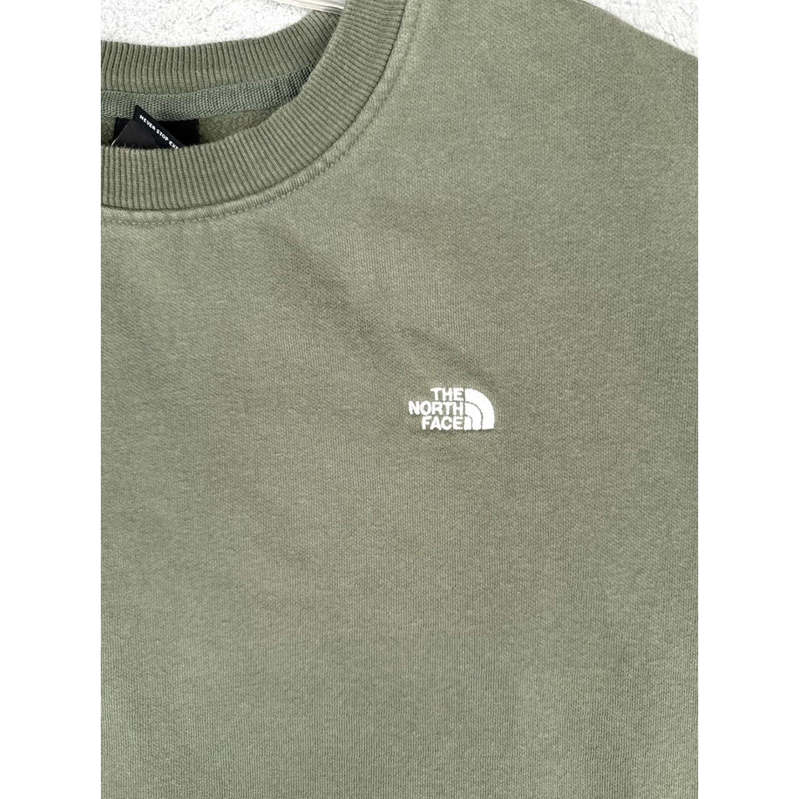 The North Face The North Face Sweatshirt Womens XS Green Jersey Crew Neck Logo Pullover Top Size XS / US 0-2 / IT 36-38 - 6 Thumbnail