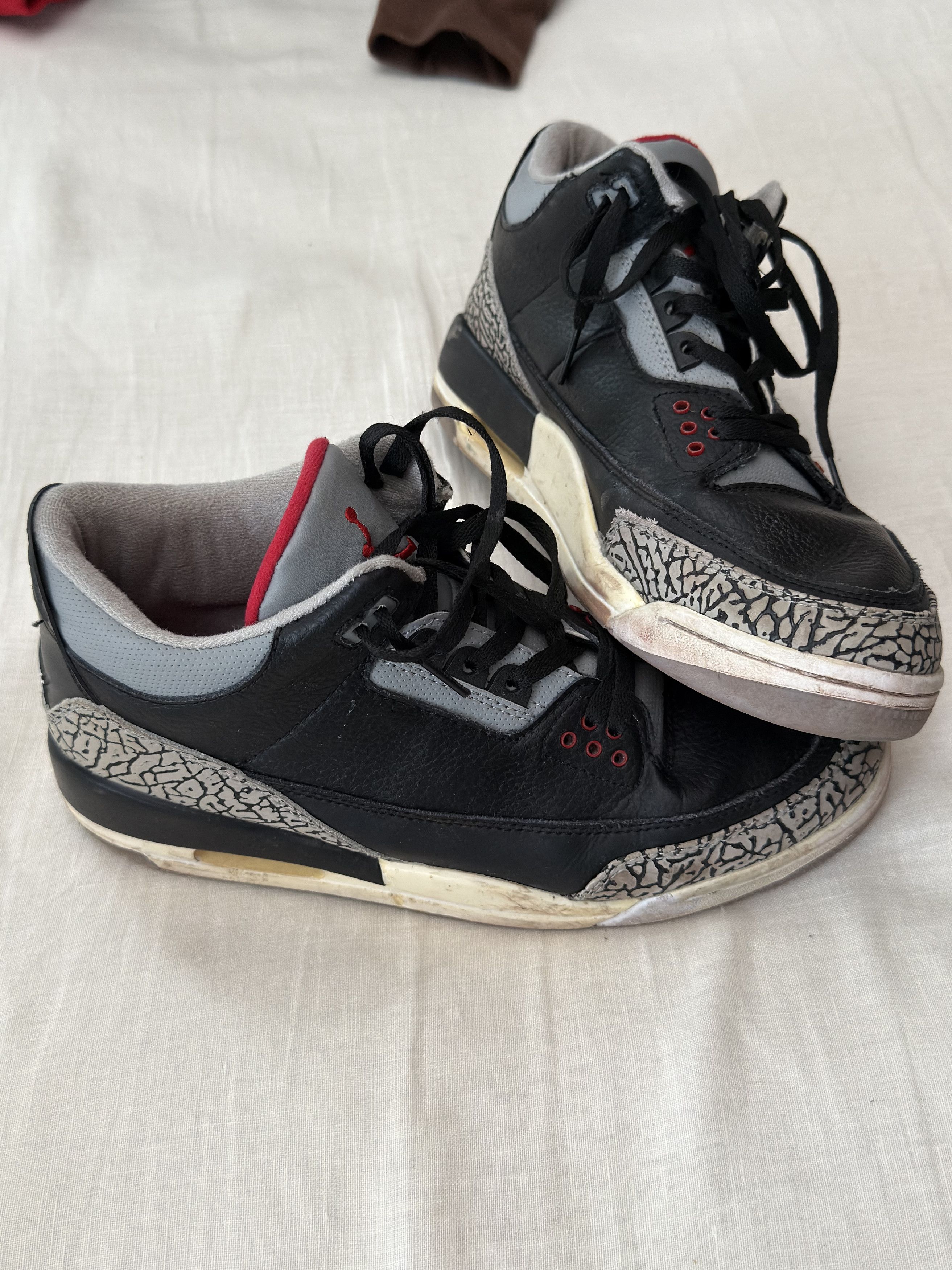 Jordan Brand Jordan 3 Cement Size US 10 / EU 43 - 1 Thumbnail