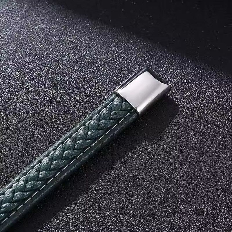 Other Vintage Owl Magnet Clasp Green Leather Rope Bracelet Size ONE SIZE - 3 Thumbnail