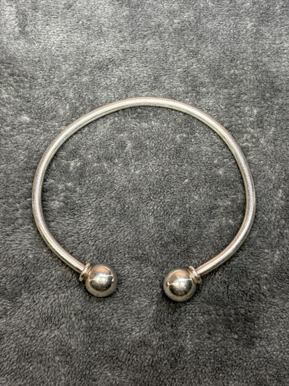 Other Vintage Silver Silver 925 Open Cuff Twist Off End Bracelet Size ONE SIZE - 1 Thumbnail