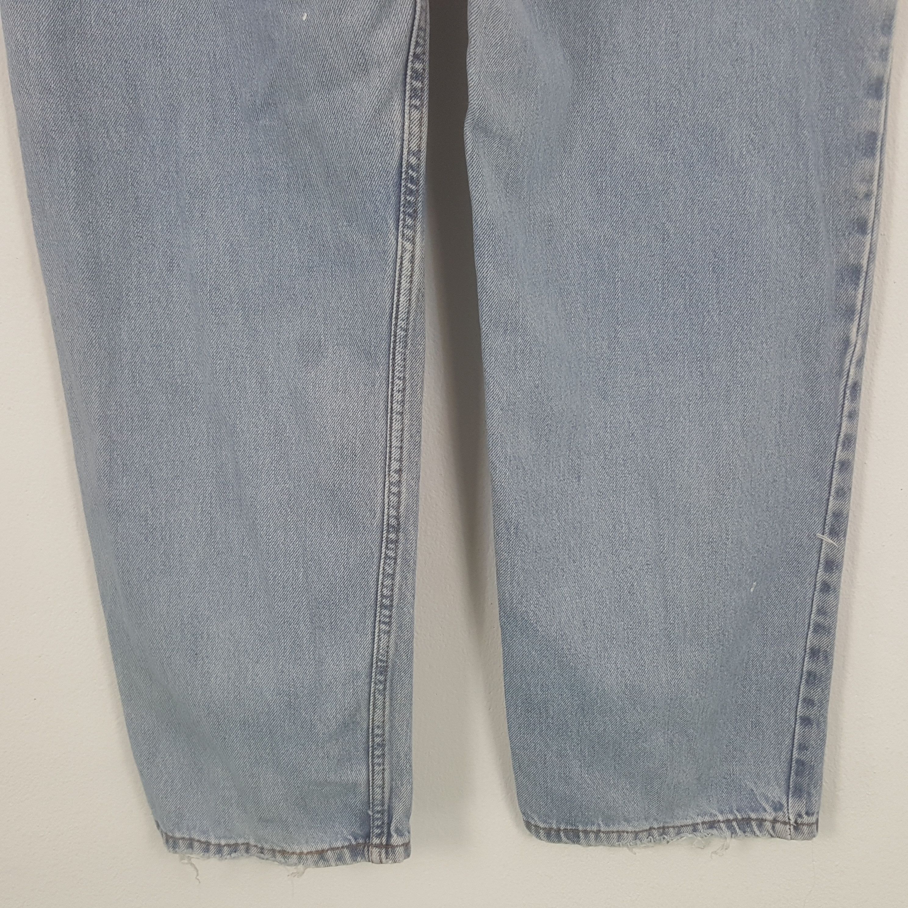 Levi's × Vintage Vintage Levi's 550 Distressed Denim Jeans Size US 35 - 6 Thumbnail
