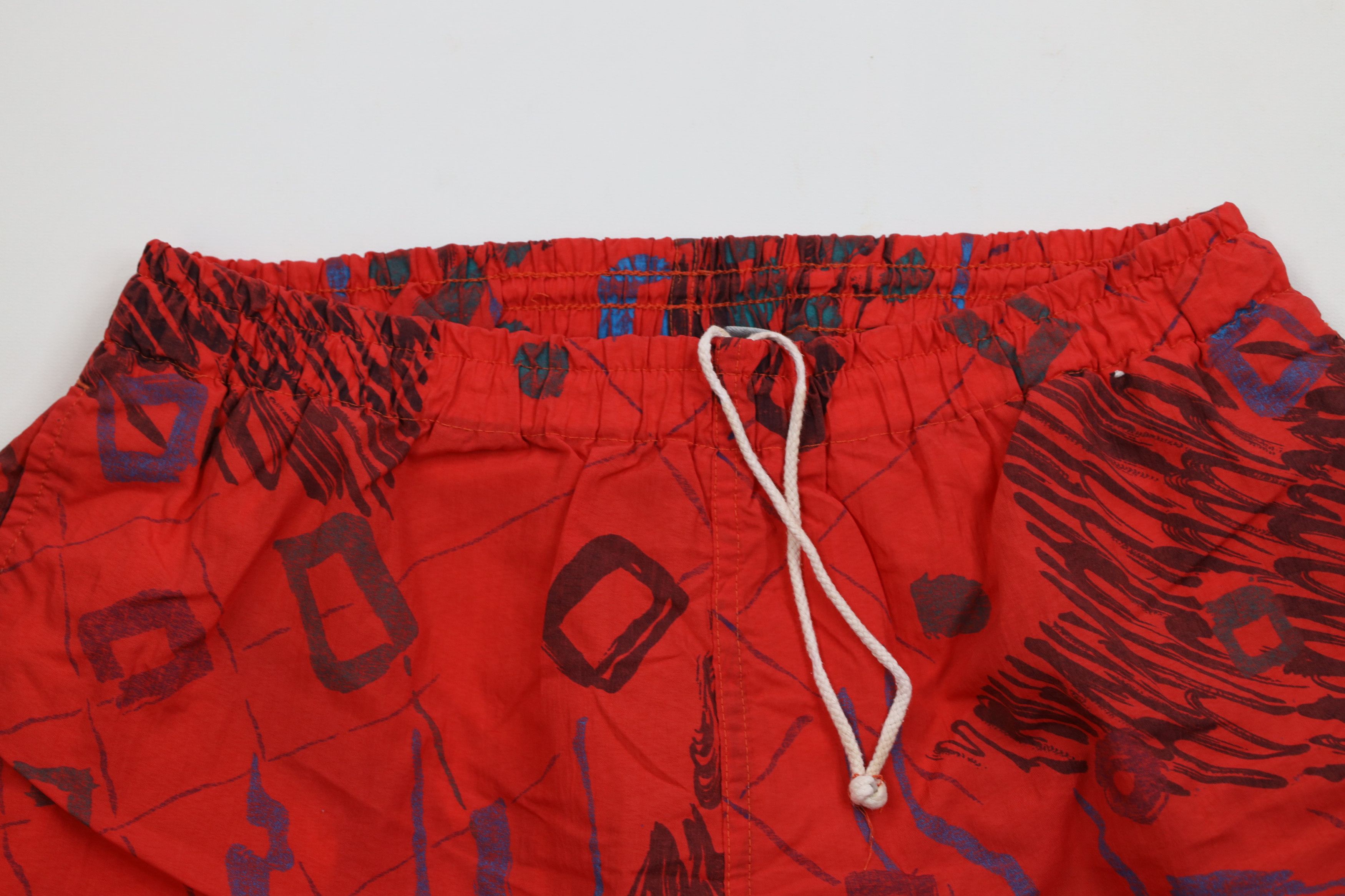 Vintage Vintage 90s Streetwear Lined Surfing Shorts Trunks Red Size US 34 / EU 50 - 2 Thumbnail
