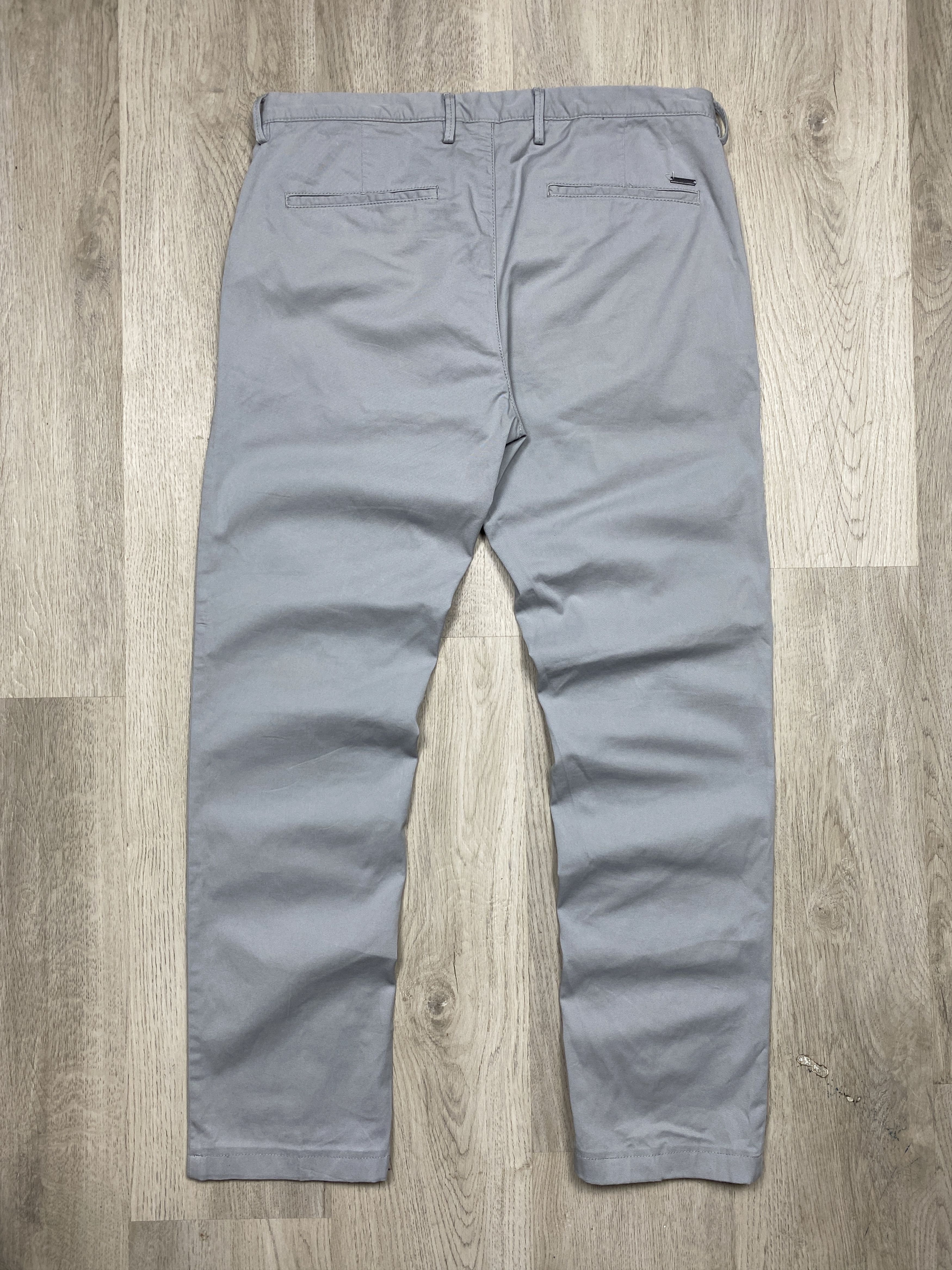 Hugo Boss × Vintage Hugo Boss Vintage Mens Chino Pants Size US 32 / EU 48 - 7 Thumbnail
