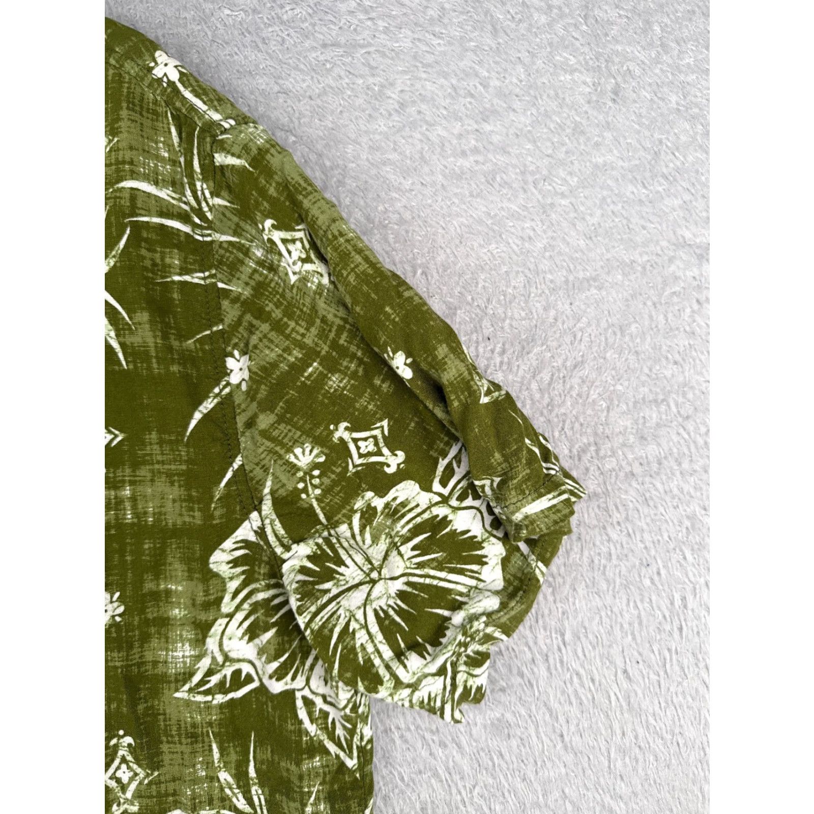 Vintage Margaritaville Shirt Men Large Green Floral Leaf 100% Rayon Hawaiian Button Up Size US L / EU 52-54 / 3 - 2 Thumbnail