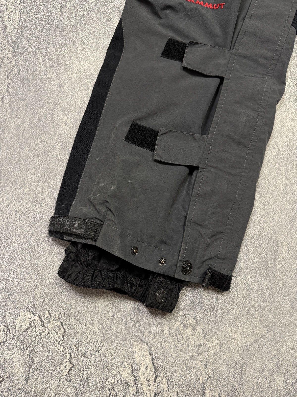 Mammut Vintage Mammut Extreme Gore Tex Ski Pants Overalls Japan Y2K Size US 32 / EU 48 - 21 Thumbnail