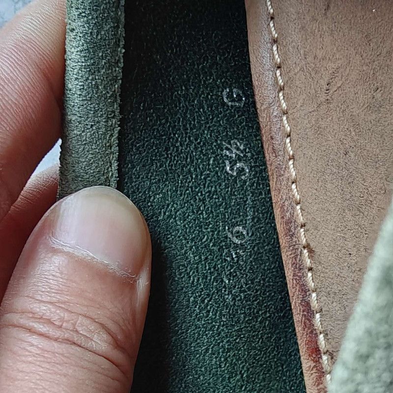 Gucci Gucci Horsebit Suede Comfortable Loafers for Men - Size US 8.5 / EU 41-42 - 1 Thumbnail