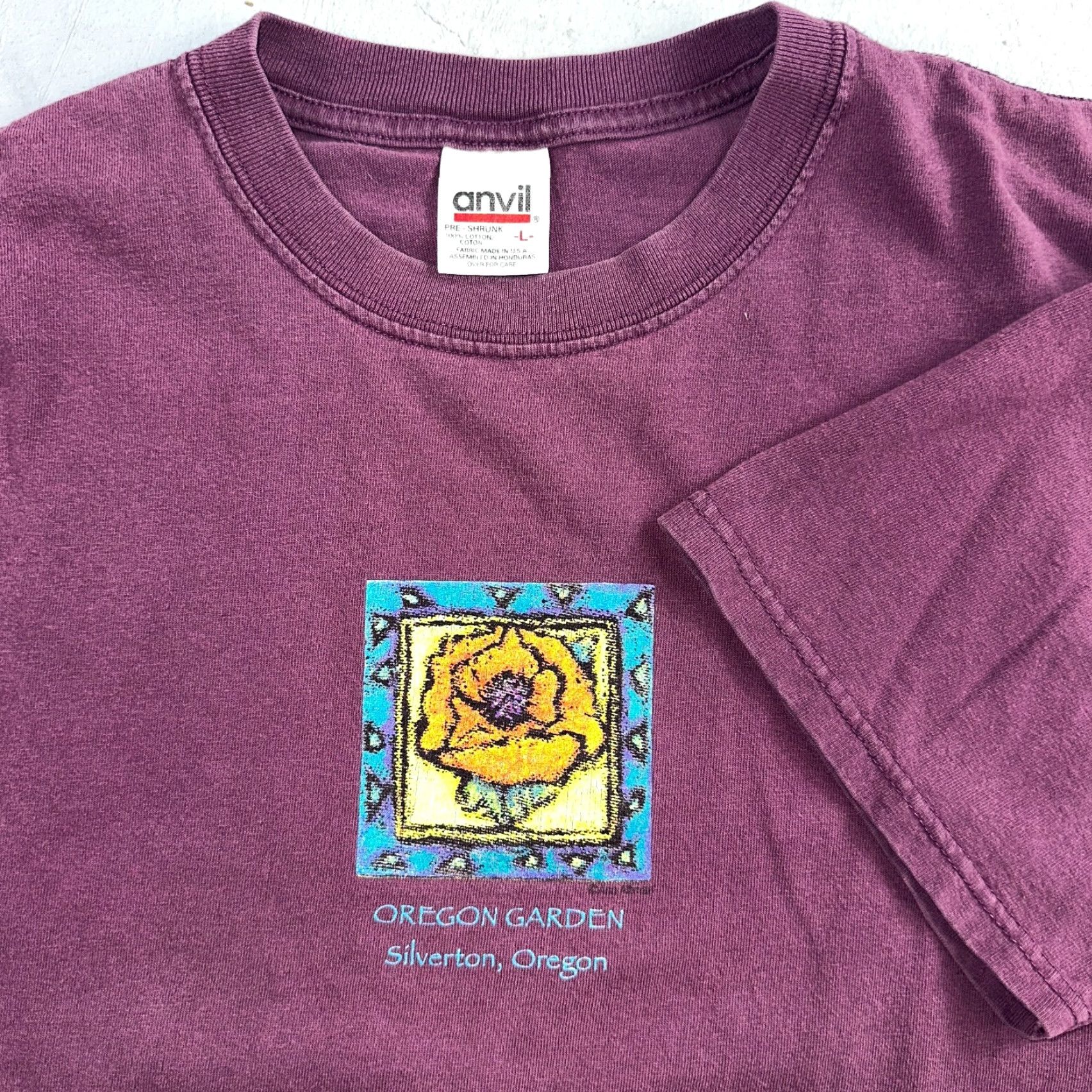 Anvil VINTAGE Anvil T Shirt Purple Men Crew Neck Short Sleeve 90s Garden Frank Lloyd Wright House Flower Mens Size US L / EU 52-54 / 3 - 2 Thumbnail