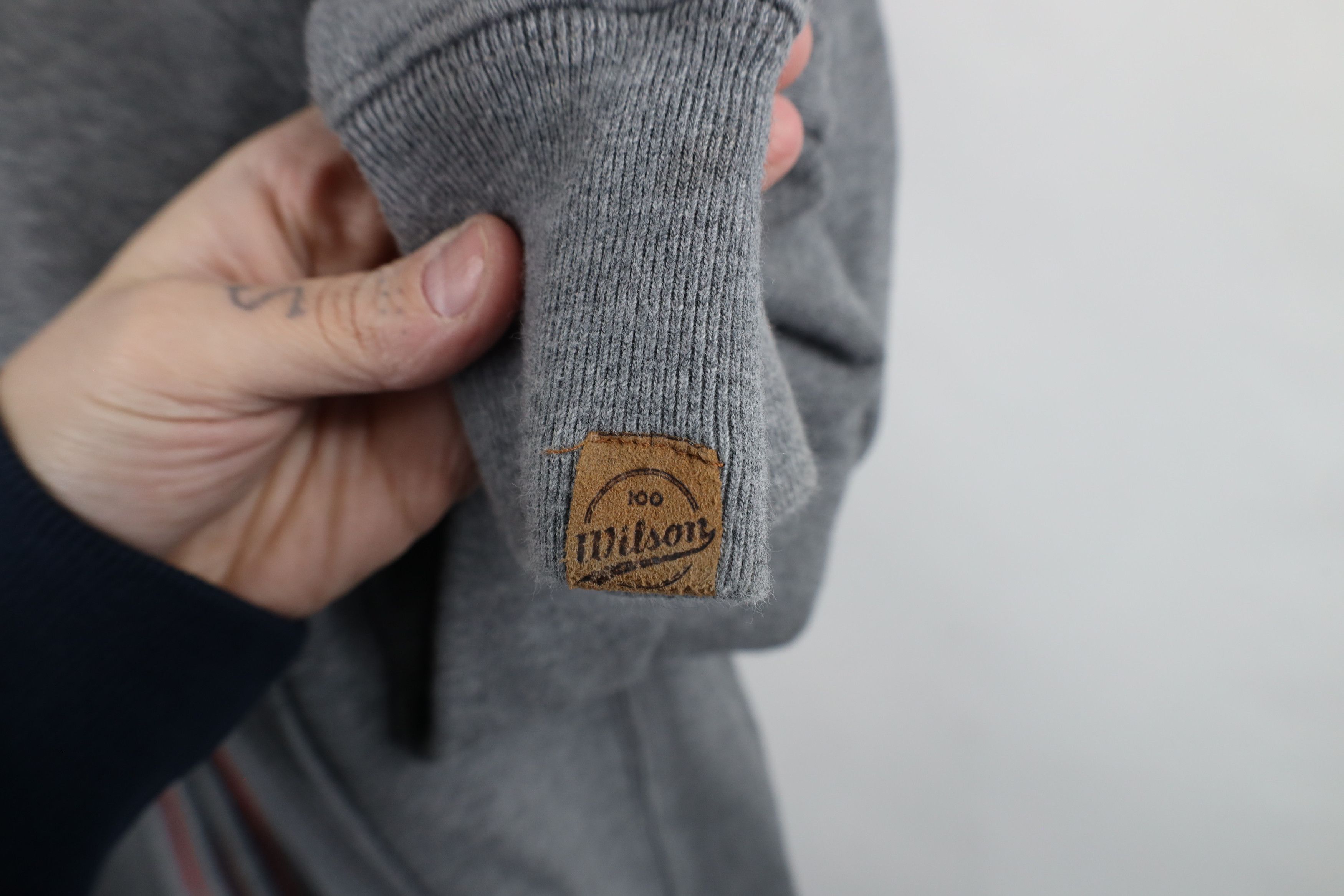 Vintage Vintage Y2K Wilson Chain Stitch Heavyweight Hoodie Gray Size US XL / EU 56 / 4 - 4 Thumbnail