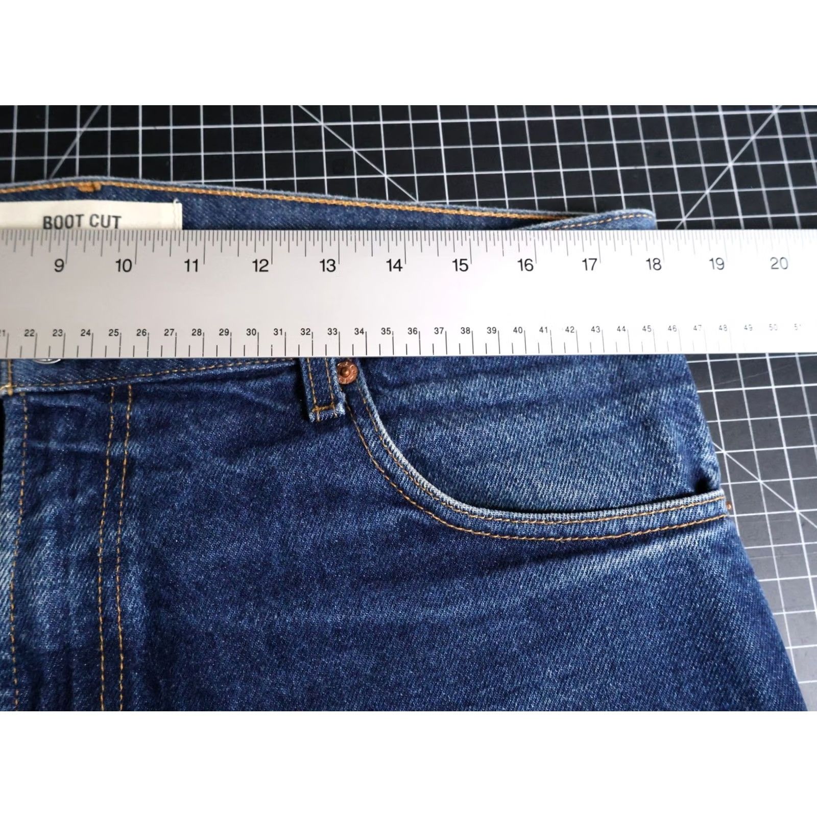 Levi's VINTAGE Levi's 517 Jeans Men's 36 x 29 Blue Denim Bootcut VTG Size US 36 / EU 52 - 5 Thumbnail