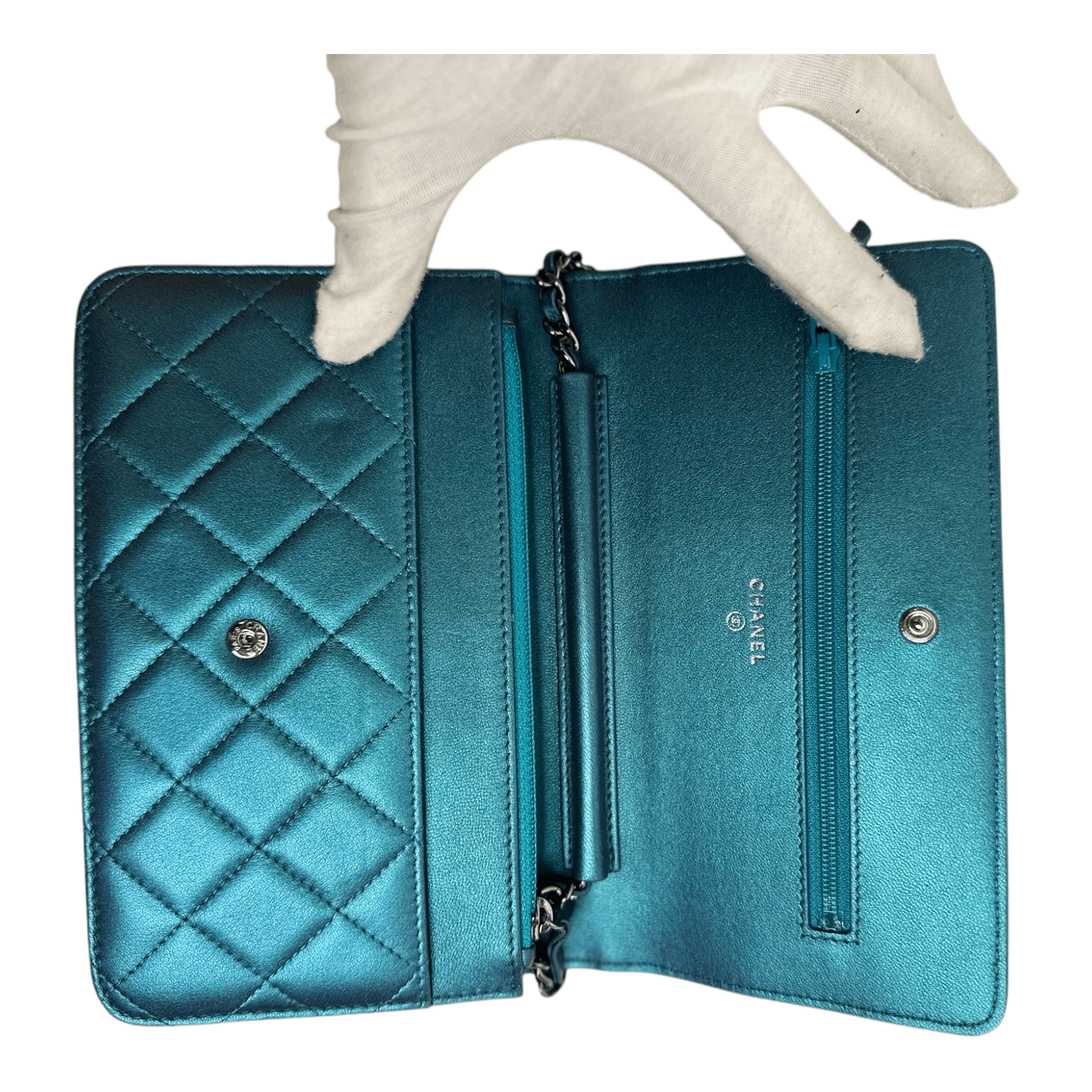 Chanel Chanel Iridescent Caviar Quilted Wallet On Chain WOC Size ONE SIZE - 5 Thumbnail
