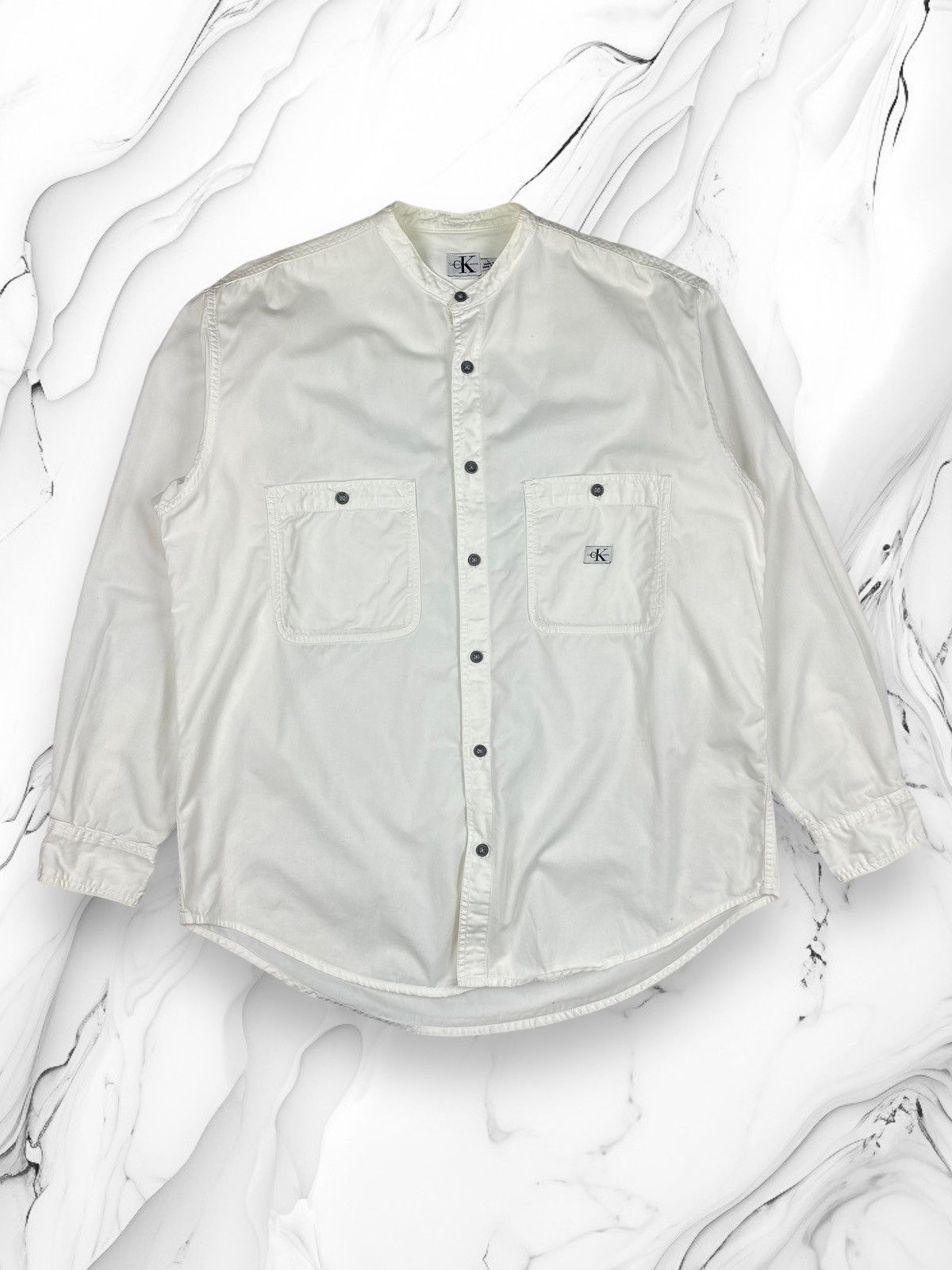 Calvin Klein × Vintage Vintage Calvin Klein Buttons Shirt Size L Size US L / EU 52-54 / 3 - 1 Thumbnail