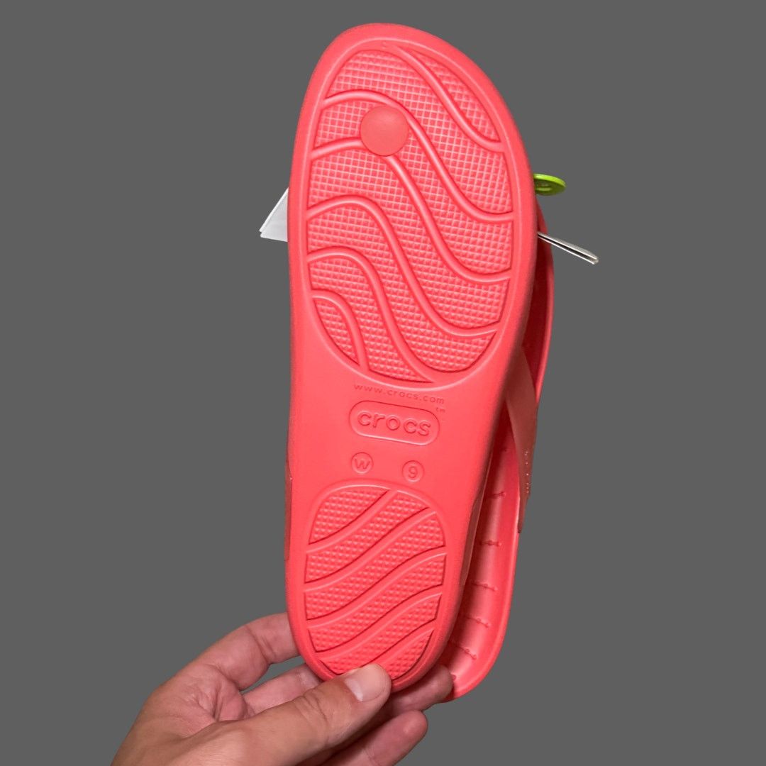 Crocs Crocs Splash Flip Flops Womens Pink USW9 NWT Neon Watermelon Size US 9 / IT 39 - 3 Thumbnail
