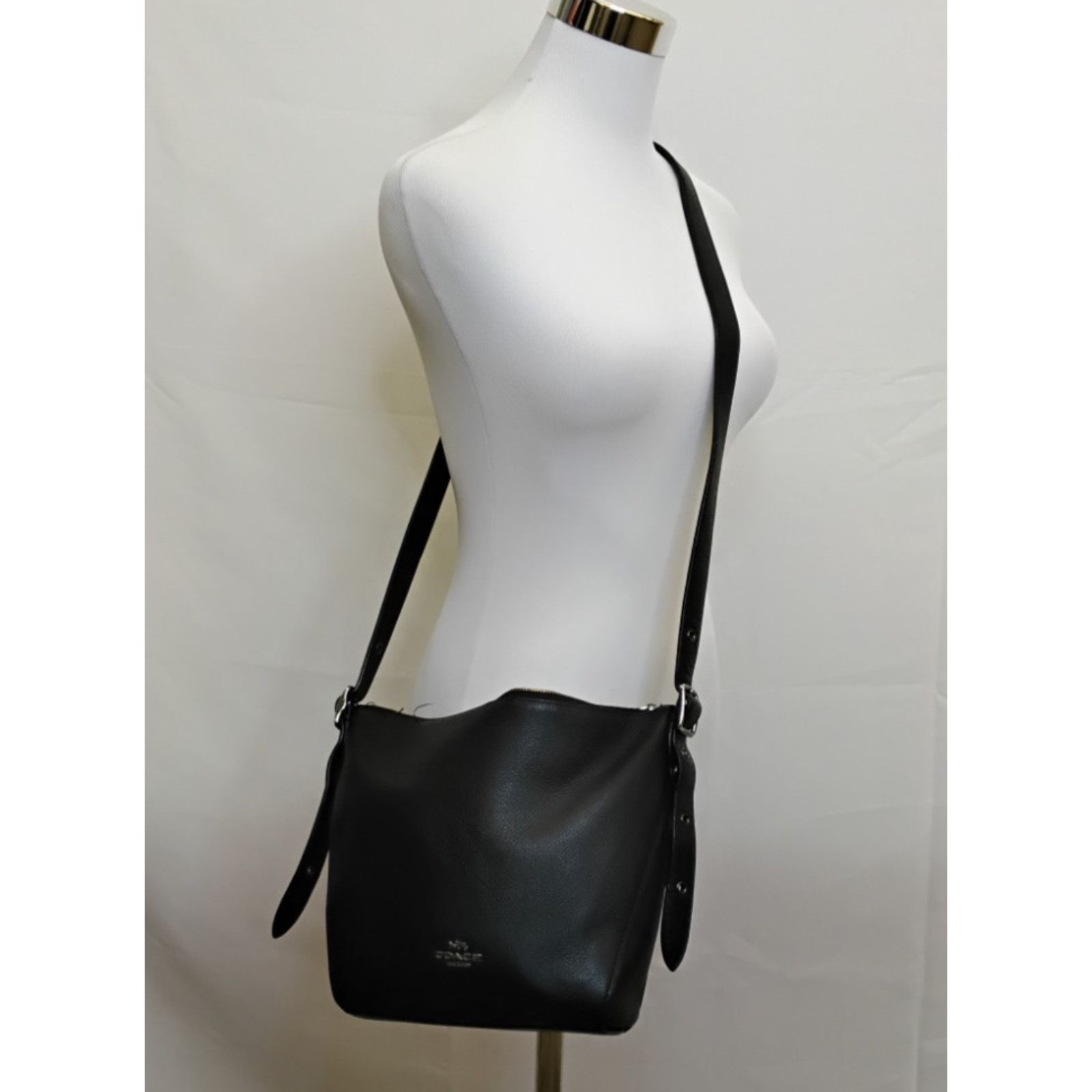 Coach Coach Dufflette Crossbody Bag Black Leather Purse 21377 Size ONE SIZE - 2 Thumbnail