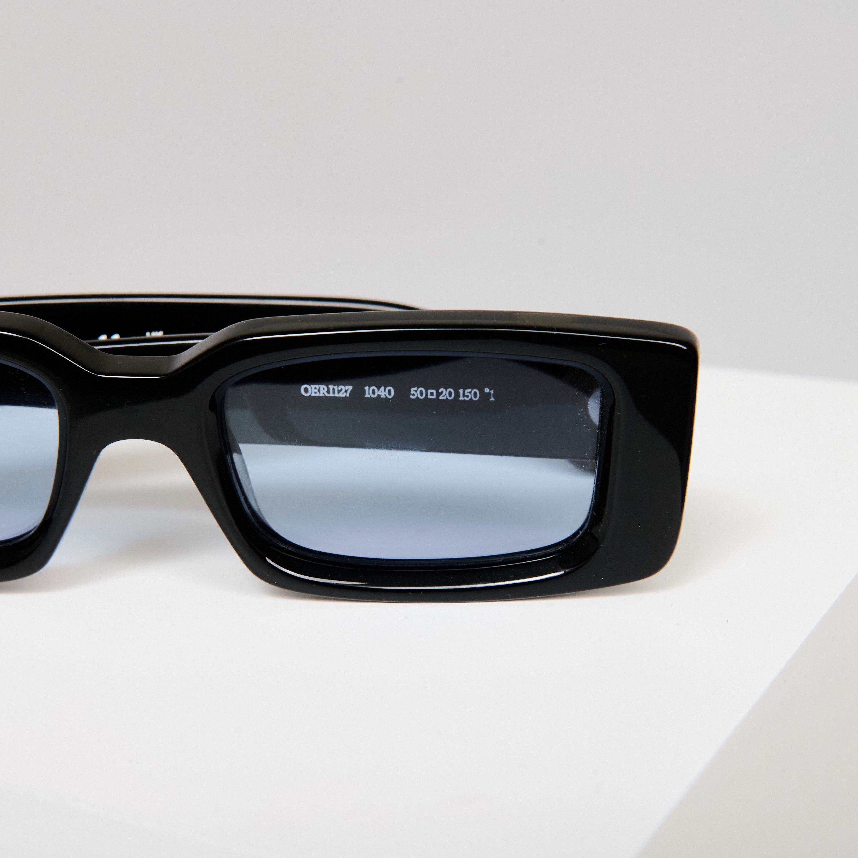 Off-White OFF WHITE Arthur Sunglasses BLACK/BLUE Size ONE SIZE - 8 Thumbnail