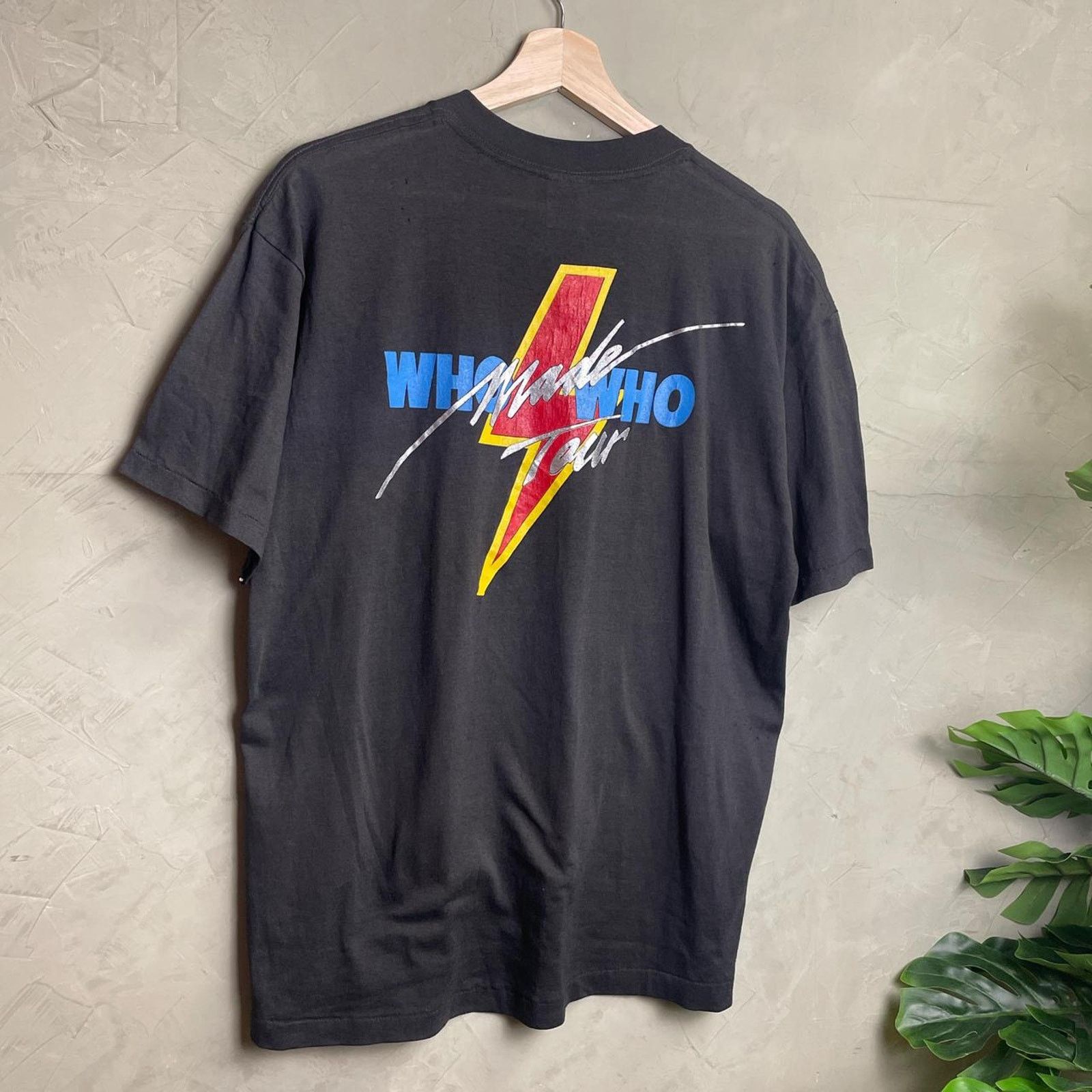 Other XL 1986 1987 Vintage AC/DC T-Shirt Who’s Who Tour Tee Size US XL / EU 56 / 4 - 4 Thumbnail