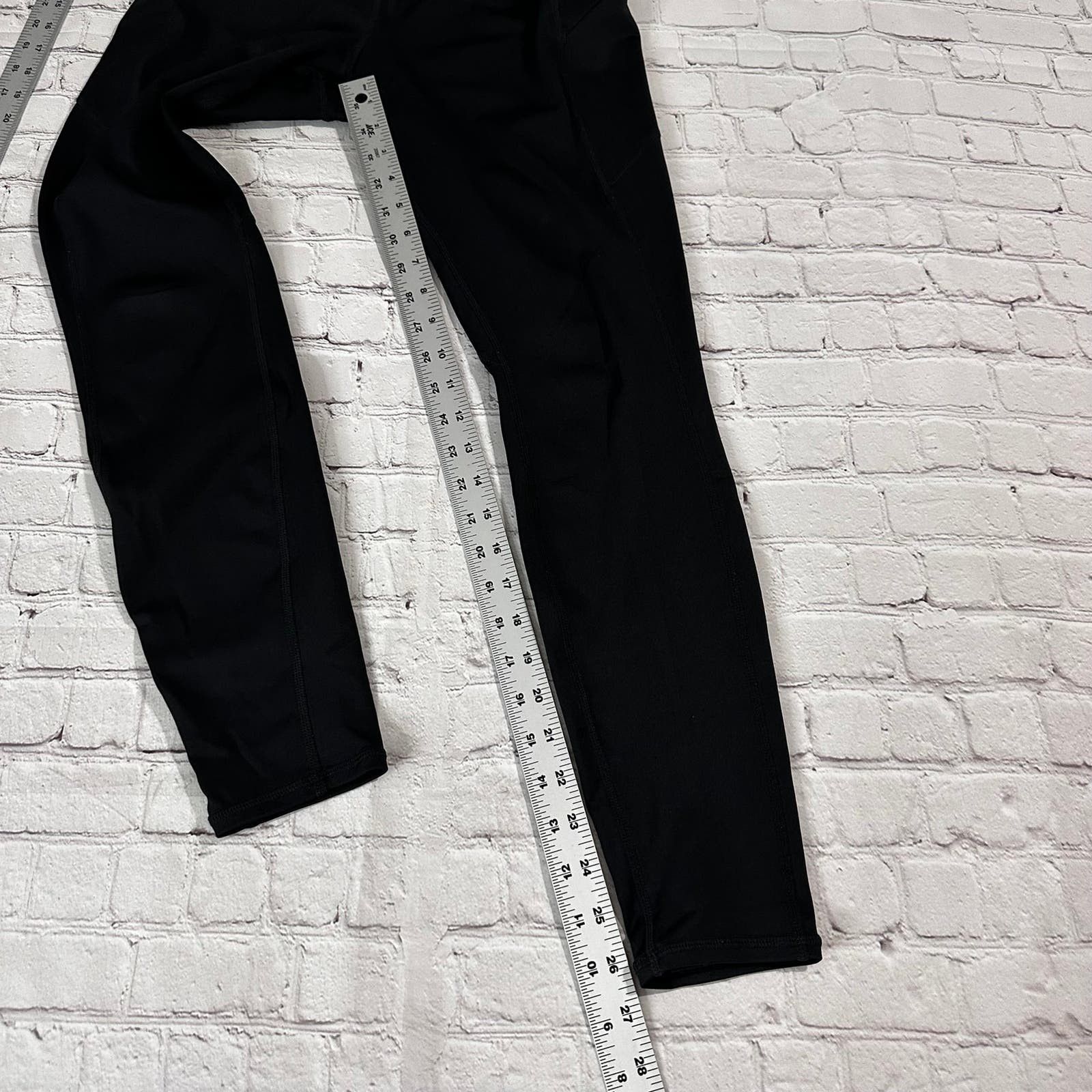 Athleta Athleta Leggings size medium Size 30" / US 8 / IT 44 - 7 Thumbnail