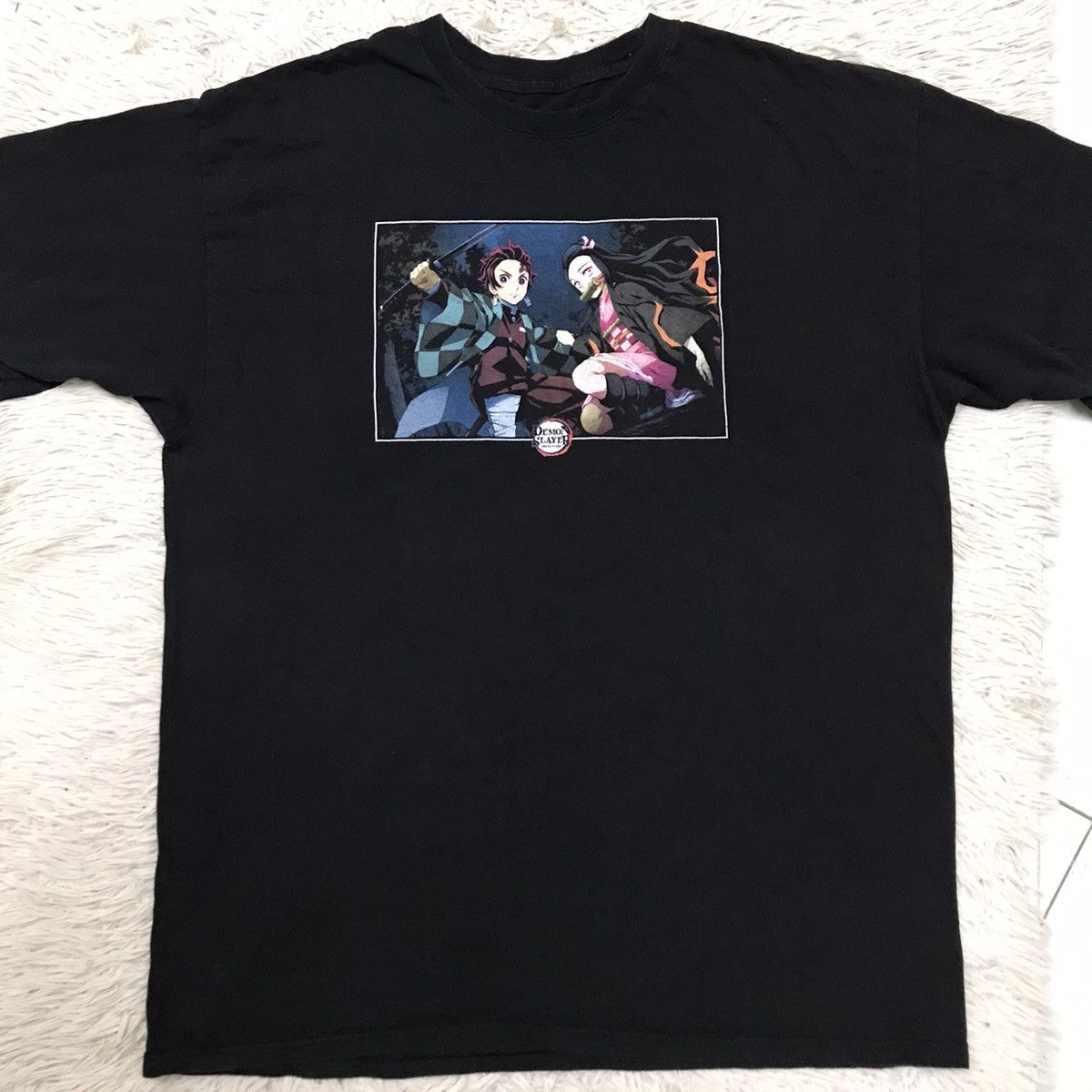 Anime VINTAGE DEMON SLAYER ANIME TSHIRT Size US XL / EU 56 / 4 - 8 Thumbnail