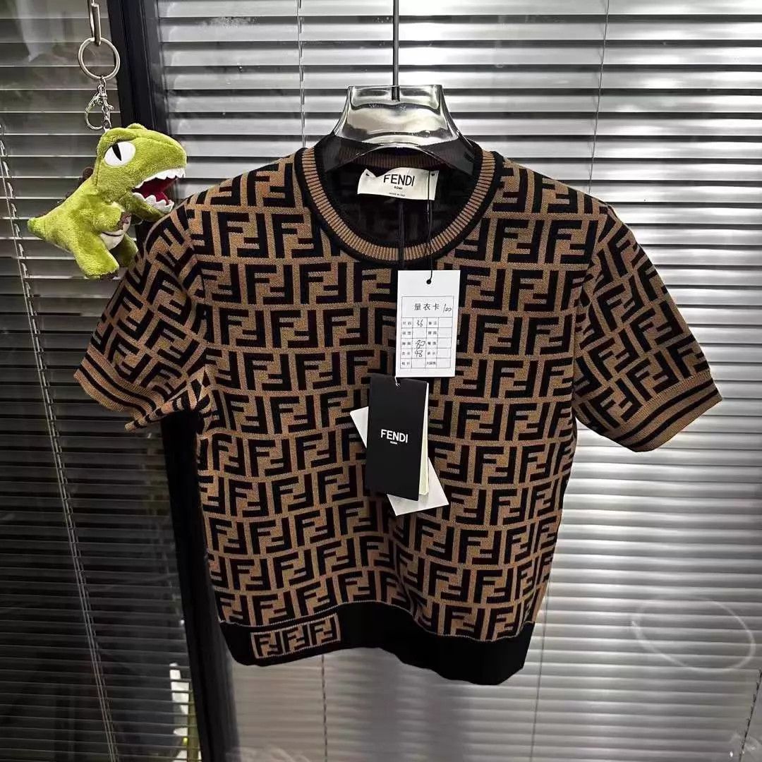 Fendi Fendi FF Allover Knit Short Sleeve Women's 36 New With Tags Size XS / US 0-2 / IT 36-38 - 1 Thumbnail