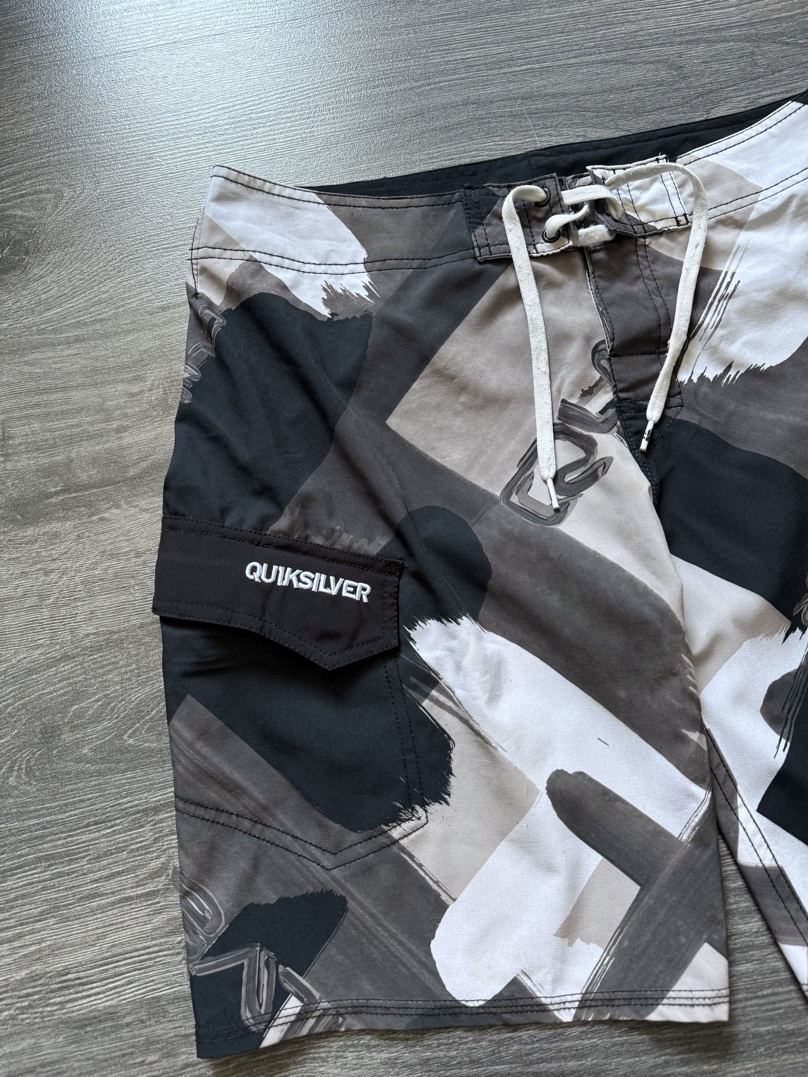 Quicksilver Vintage Quiksilver Board Cargo Shorts Size US 32 / EU 48 - 4 Thumbnail