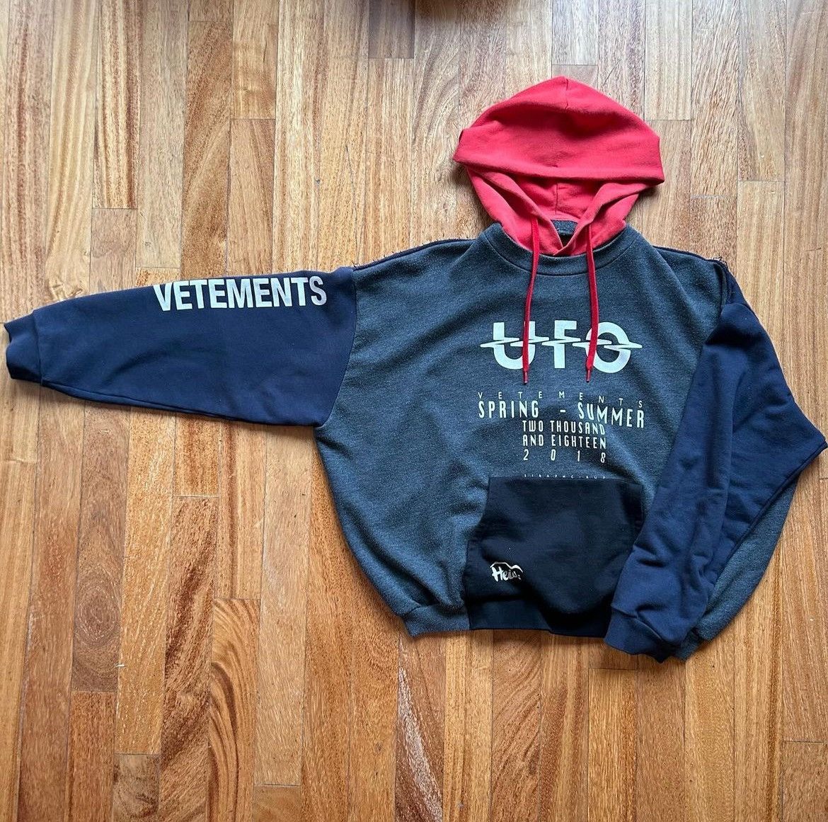 Vetements Vetements SS18 UFO Deconstructed Hoodie | Grailed