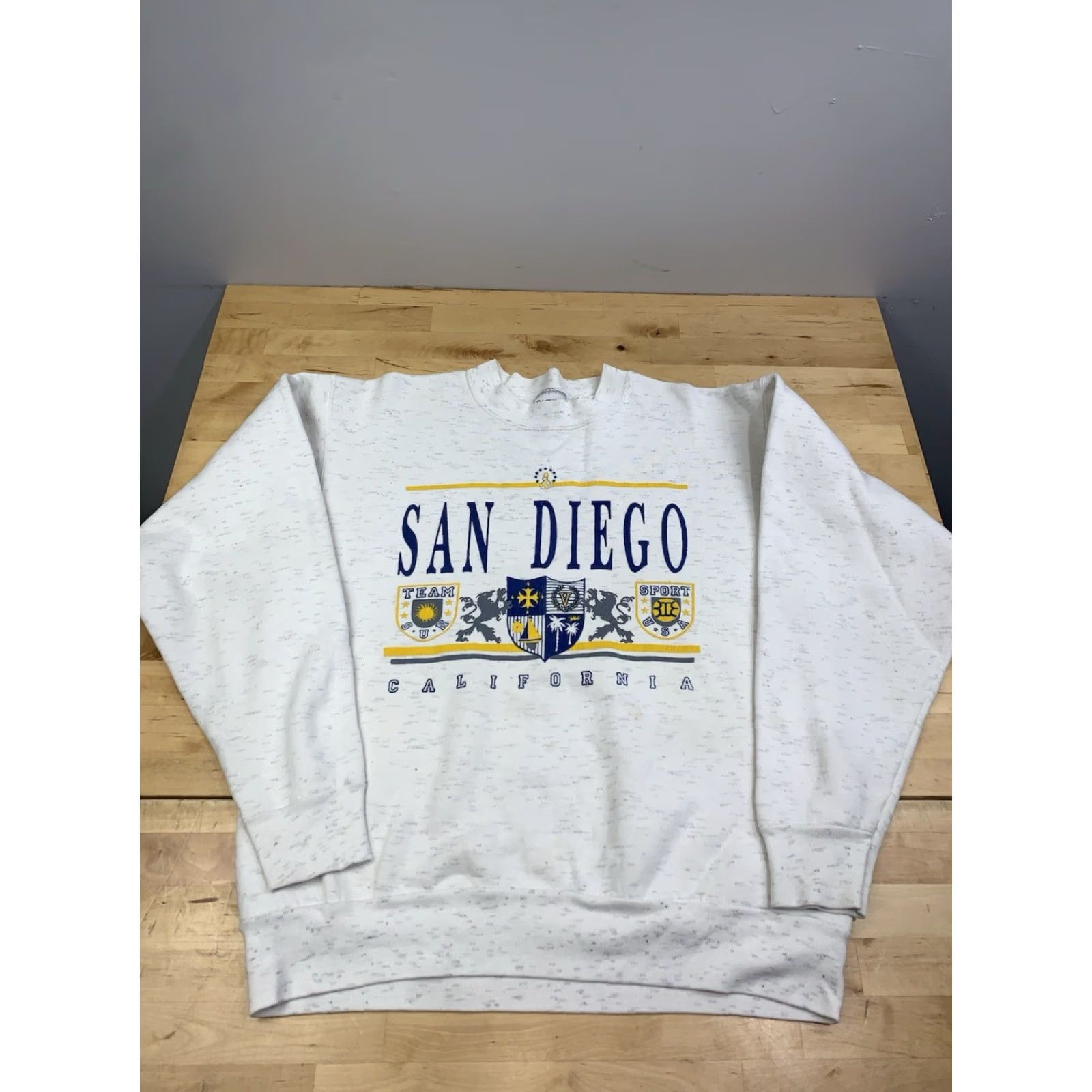 Vintage VINTAGE Oneita Sweatshirt Mens L Gray Pullover 90s USA Travel Casual Graphic Print Size US L / EU 52-54 / 3 - 2 Thumbnail