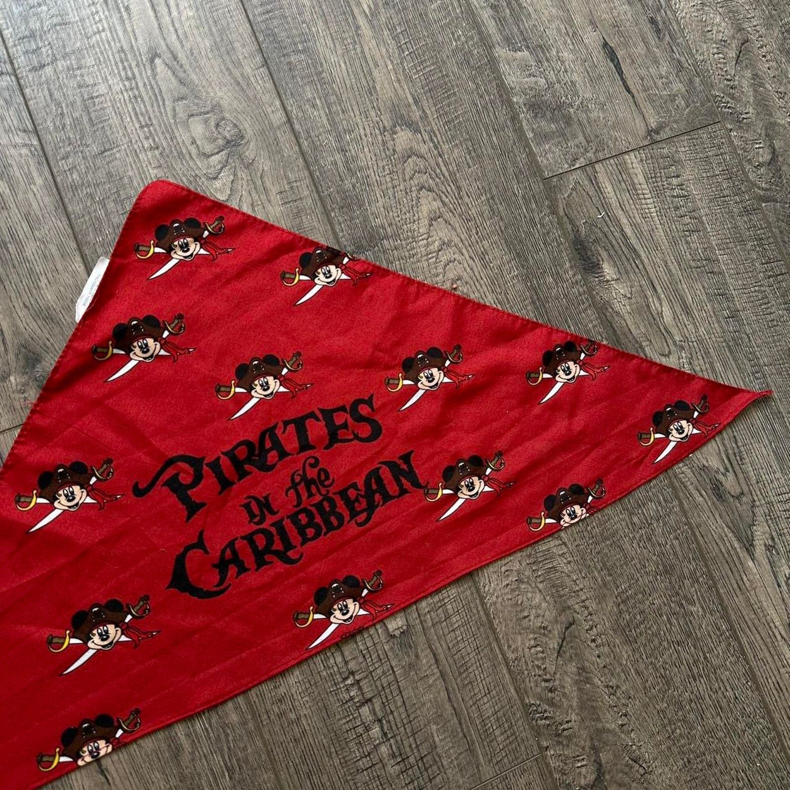 Disney Disney Pirates of The Caribbean Mickey Mouse Neck Scarf Size ONE SIZE - 4 Thumbnail