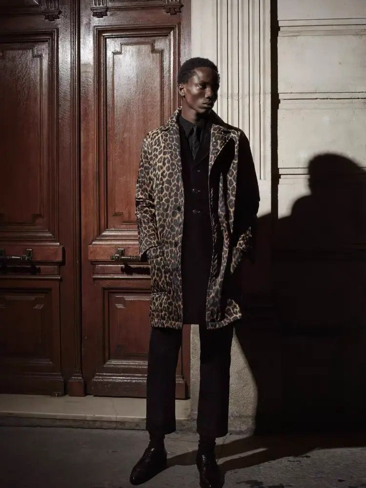 Saint Laurent Paris Saint Laurent Paris 2-2507 Size ONE SIZE - 9 Thumbnail