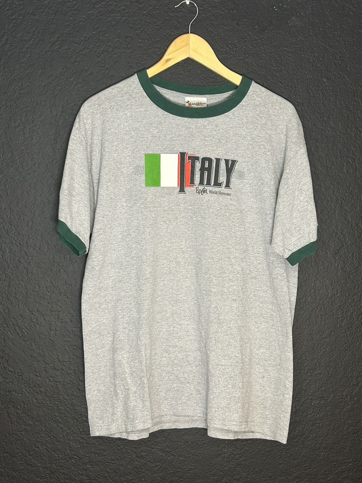 Disney Vintage Disney Epcot Italy T Shirt Size US L / EU 52-54 / 3 - 1 Thumbnail