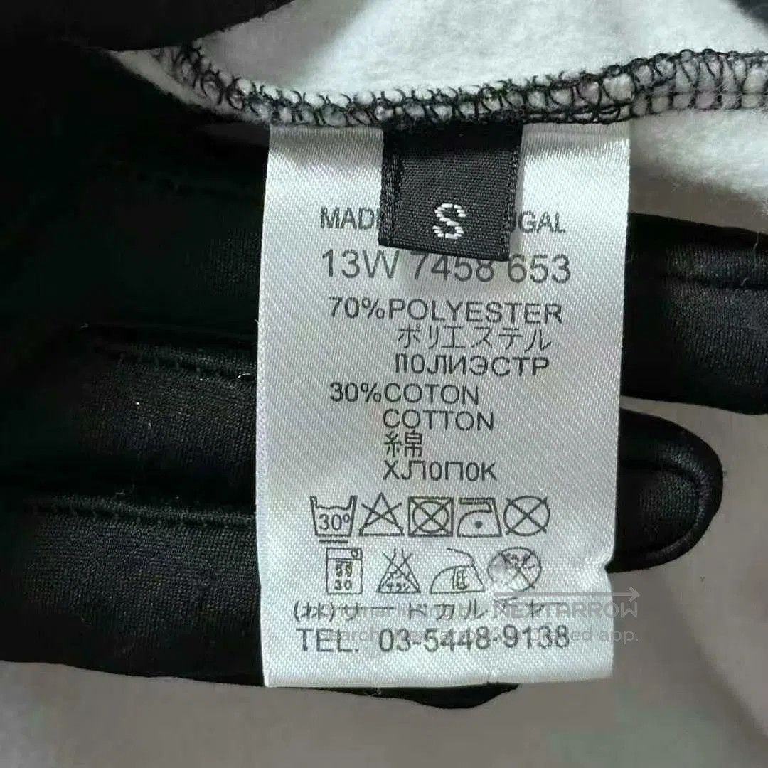 Givenchy givenchy classic star stripe sweatshirt size small. Size US S / EU 44-46 / 1 - 5 Thumbnail