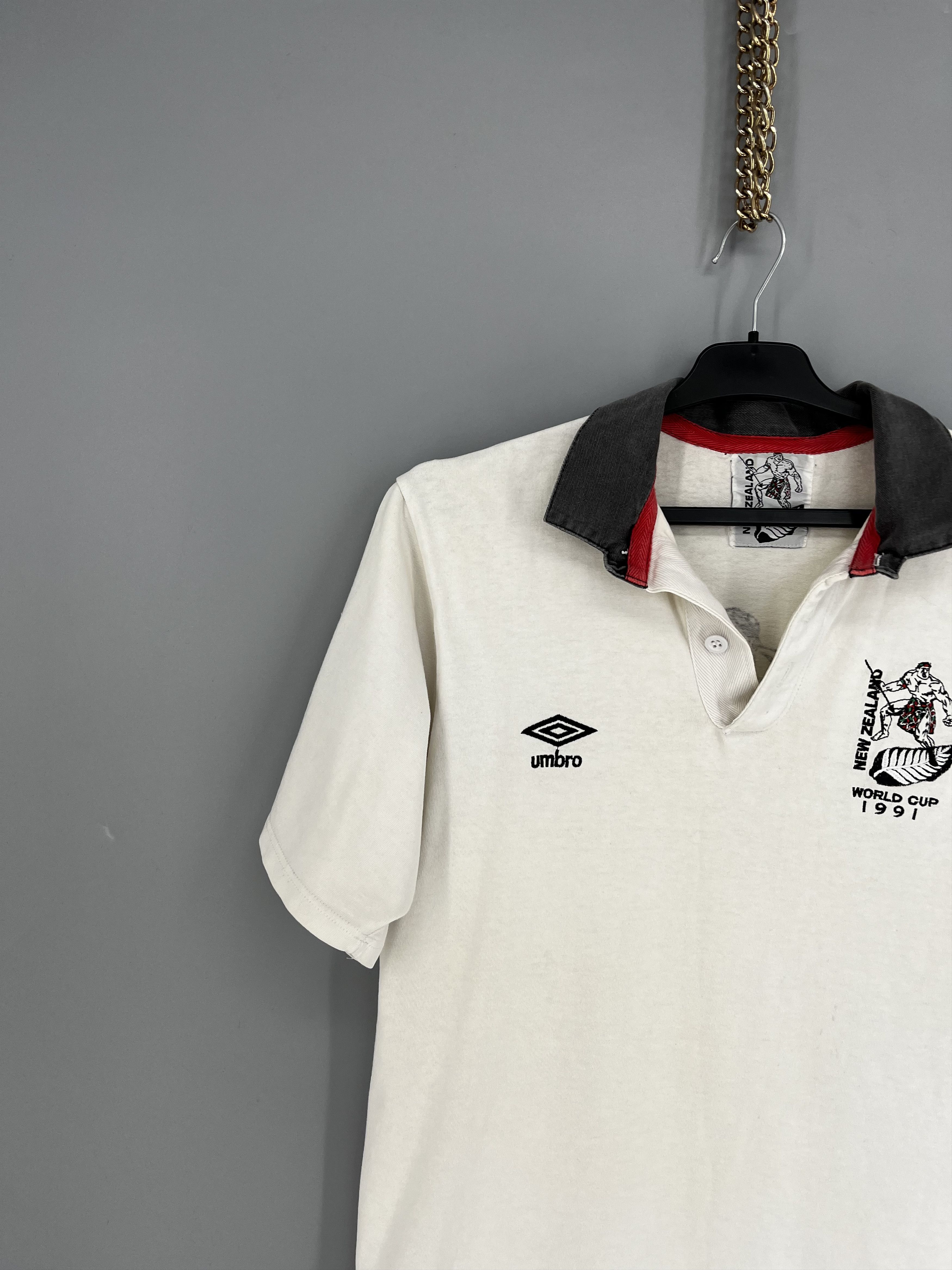 Umbro Umbro New Zealand Rugby Union World Cup 1991 Supporters Size US L / EU 52-54 / 3 - 5 Thumbnail