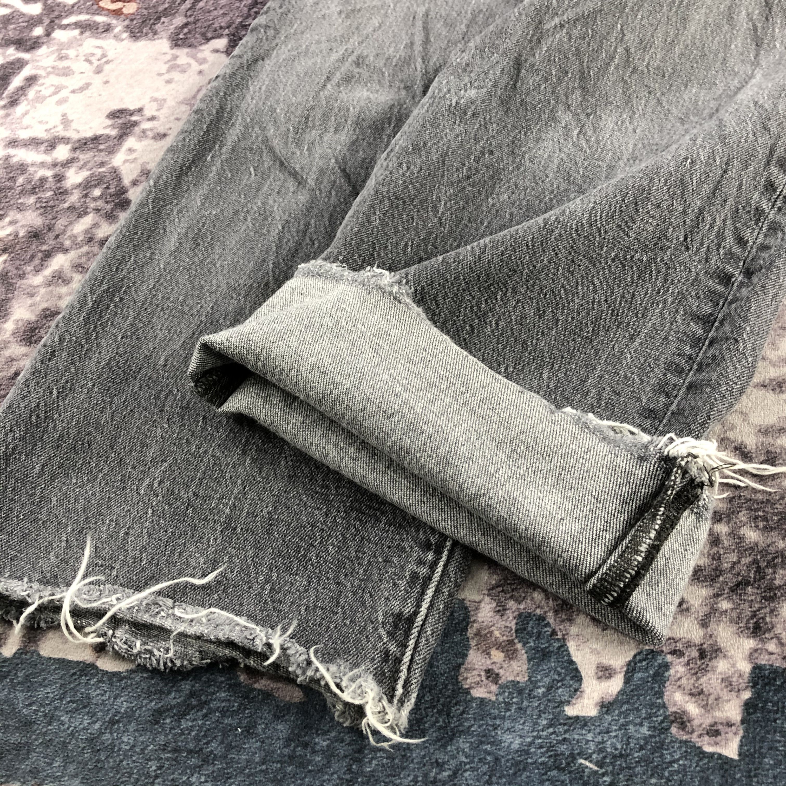 Levi's × Vintage Vintage Faded Black Levis Jeans-JM3128 Size US 29 - 7 Thumbnail