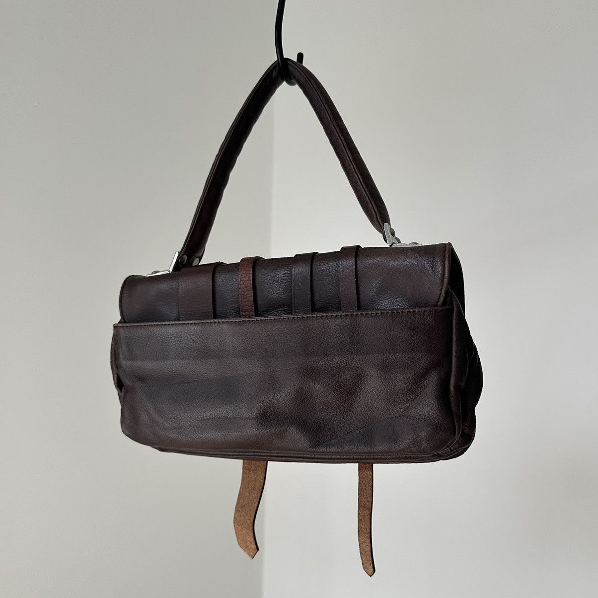 Vivienne Westwood Vivienne Westwood Rare Leather Buckle Bag Size ONE SIZE - 3 Thumbnail