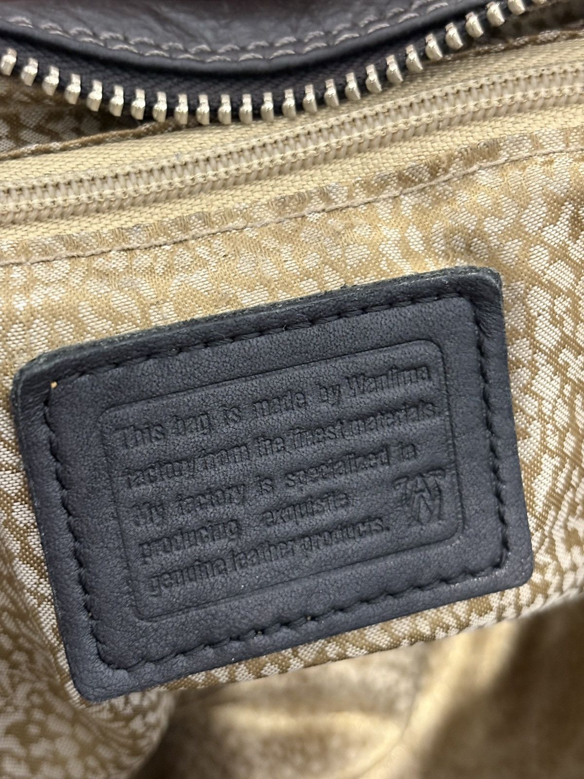 Juicy Couture Vintage Real Leather Balenciaga Style Y2K Bag Size ONE SIZE - 9 Thumbnail