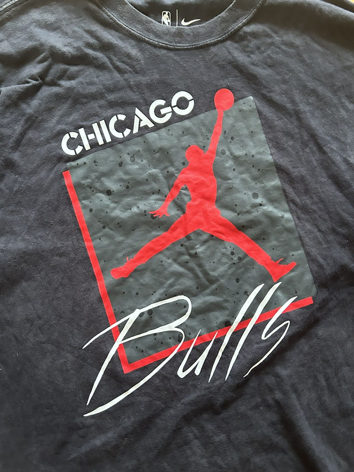 Nike Nike Chicago Size US L / EU 52-54 / 3 - 2 Thumbnail