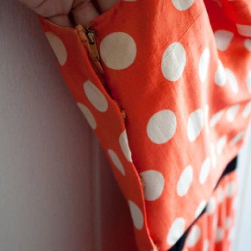 Vintage 1950s Vintage Red & White Polka Dot Betty Boop Dress Size S / US 4 / IT 40 - 10 Thumbnail