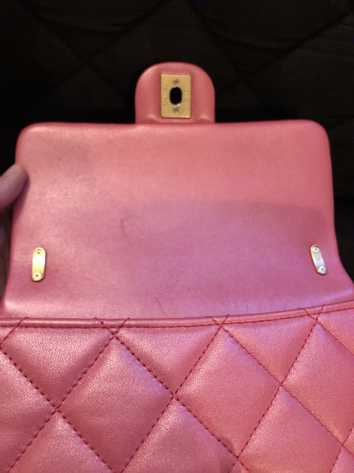 Chanel Chanel Flap Bag Crossbody with Faux Pearl Chain Detail Size ONE SIZE - 20 Thumbnail