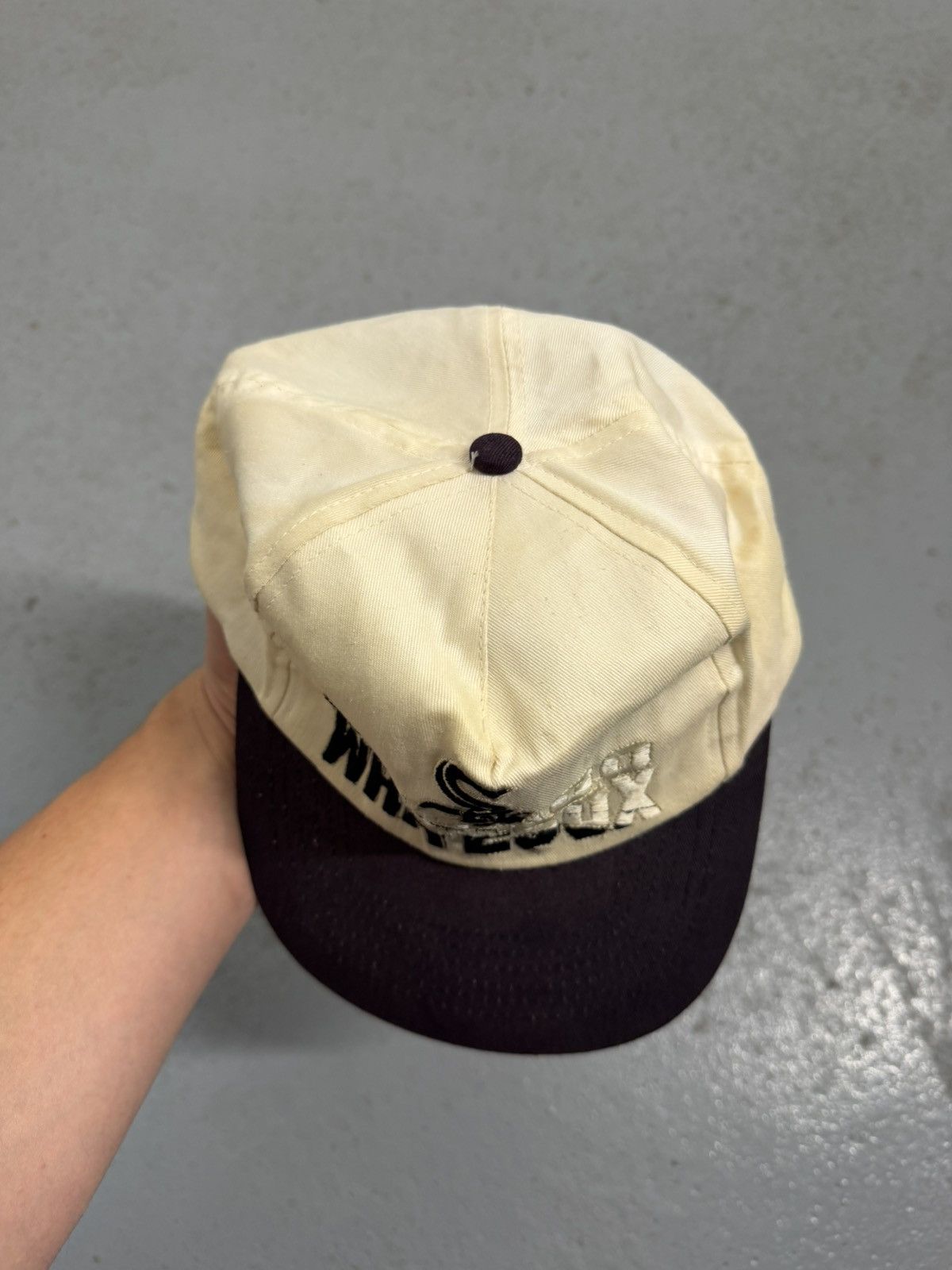 NHL Vintage 90s Chicago White Sox NHL Cap Size ONE SIZE - 5 Thumbnail