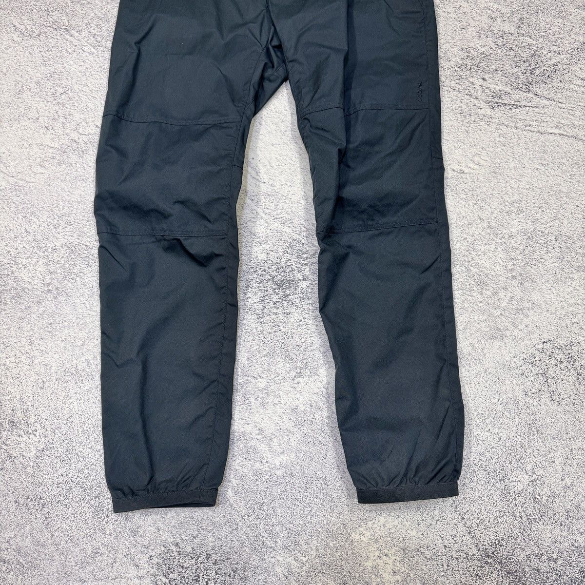 Fjallraven Fjallraven 86666 Vardag Trousers size 33-32 Size US 33 - 2 Thumbnail