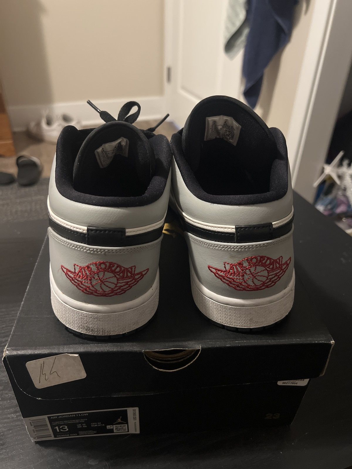 Jordan Brand × Nike Jordan 1 low smoke grey Size US 13 / EU 46 - 4 Thumbnail