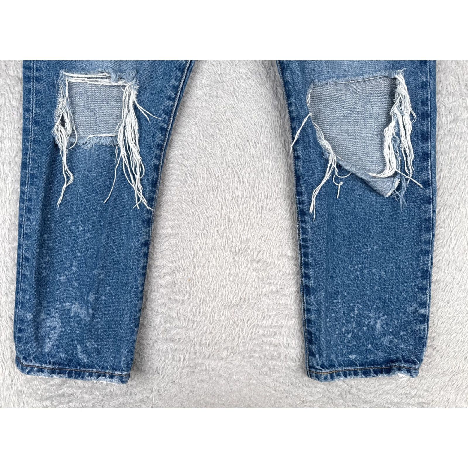 Levi's VINTAGE Levis Jeans 501 Levi'S Denim Blue 29x25 Distressed Button Fly Regular Mens Jeans 501 Series Retro 29 Size US 29 - 2 Thumbnail