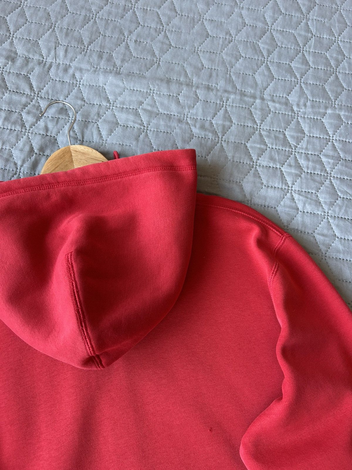 Nike Nike Vintage 2000’s Big logo red hoodie Size US XL / EU 56 / 4 - 18 Thumbnail