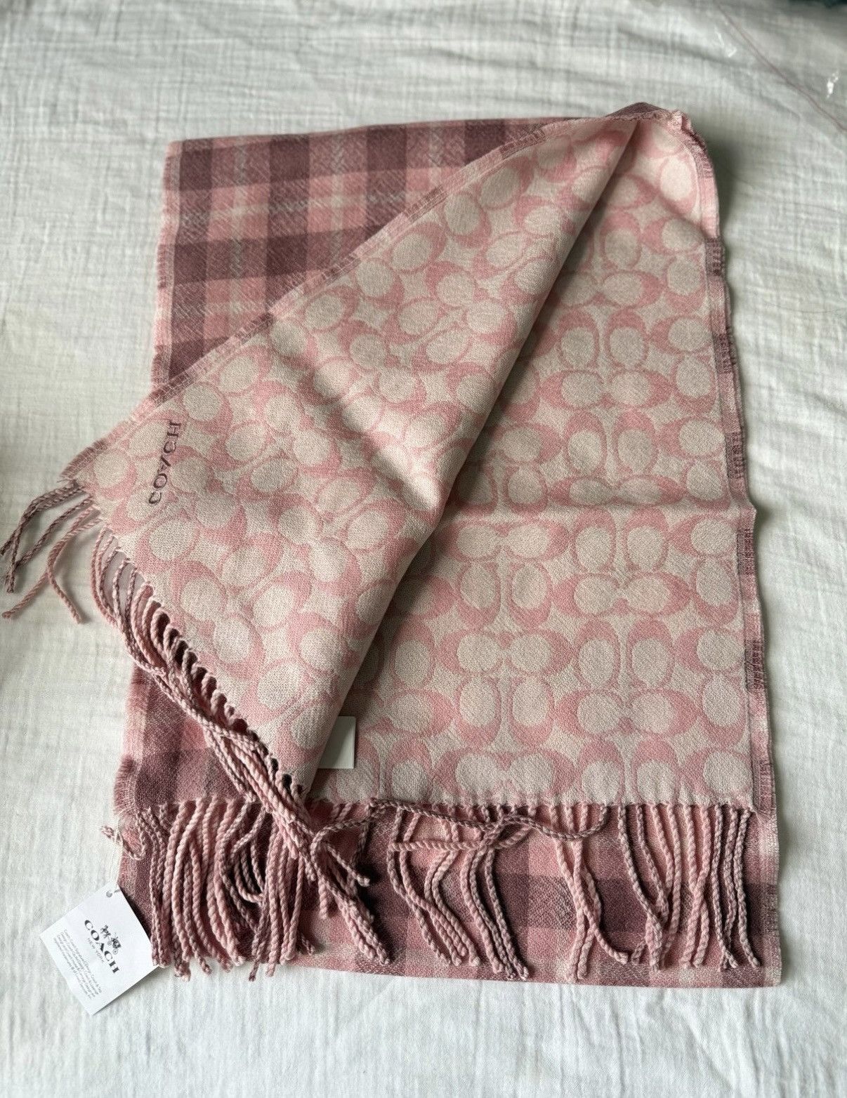 Coach Coach pink scarf double side Size ONE SIZE - 2 Thumbnail