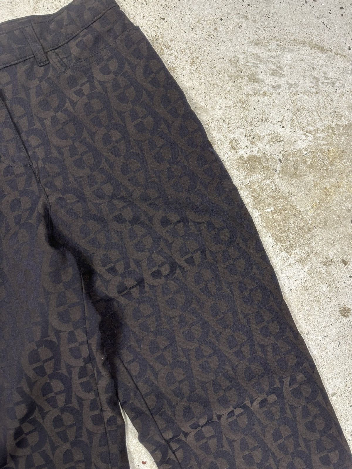 Aigner Vintage 90s Aigner Monogram Nylon Bootcut Flare Pants Size 30" / US 8 / IT 44 - 9 Thumbnail