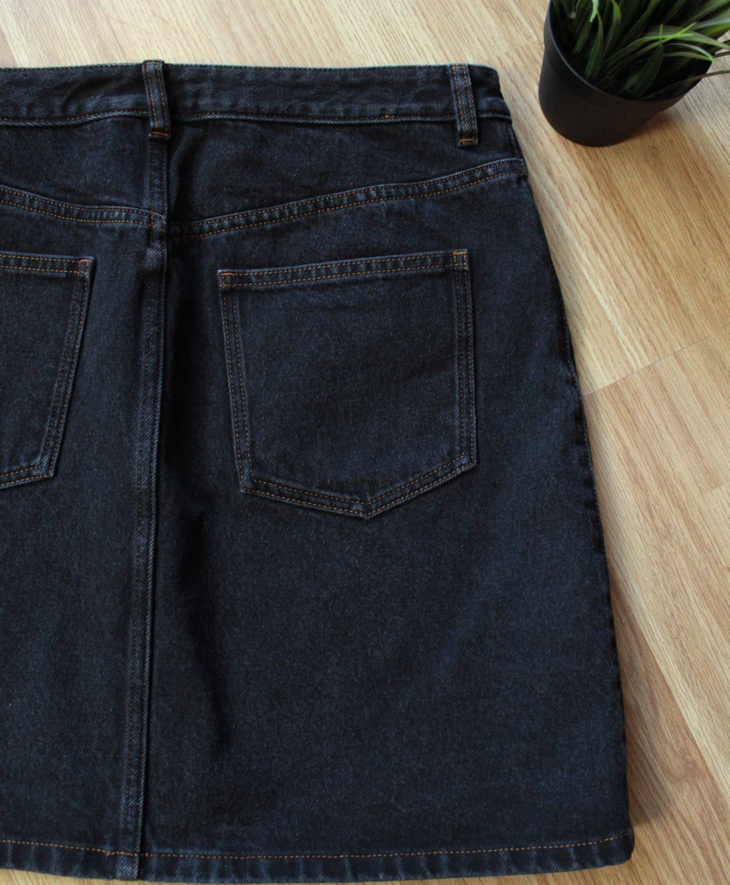 If Six Was Nine 🔥 A.P.C. Denim Raw Indigo Mini Skirt Japanese Denim Y2K Blck Size 30" / US 8 / IT 44 - 2 Thumbnail
