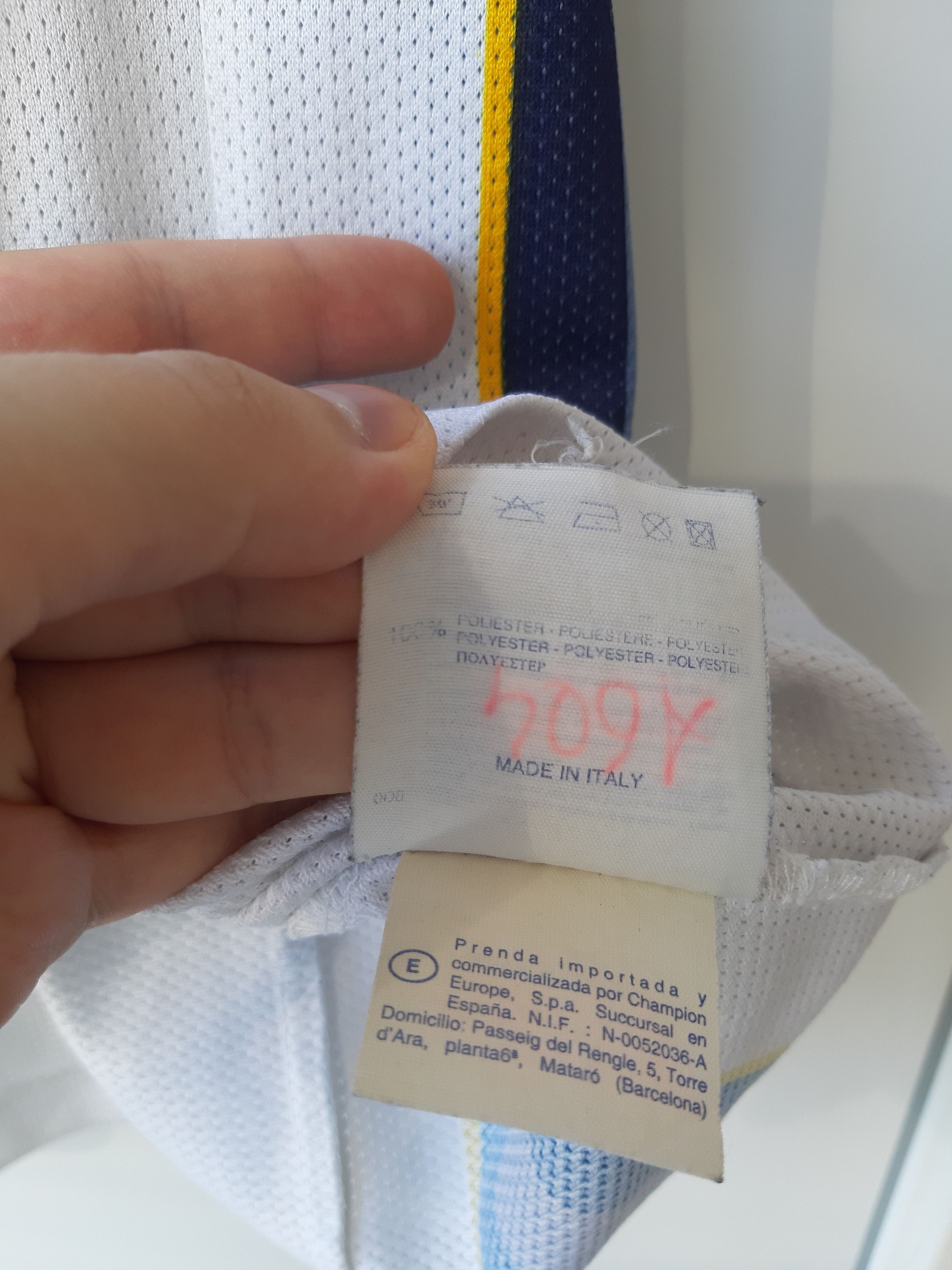 Champion × Vintage Memphis Grizzlies 2007 Champion jersey #16 Gasol 162/167cm Size US XS / EU 42 / 0 - 4 Thumbnail