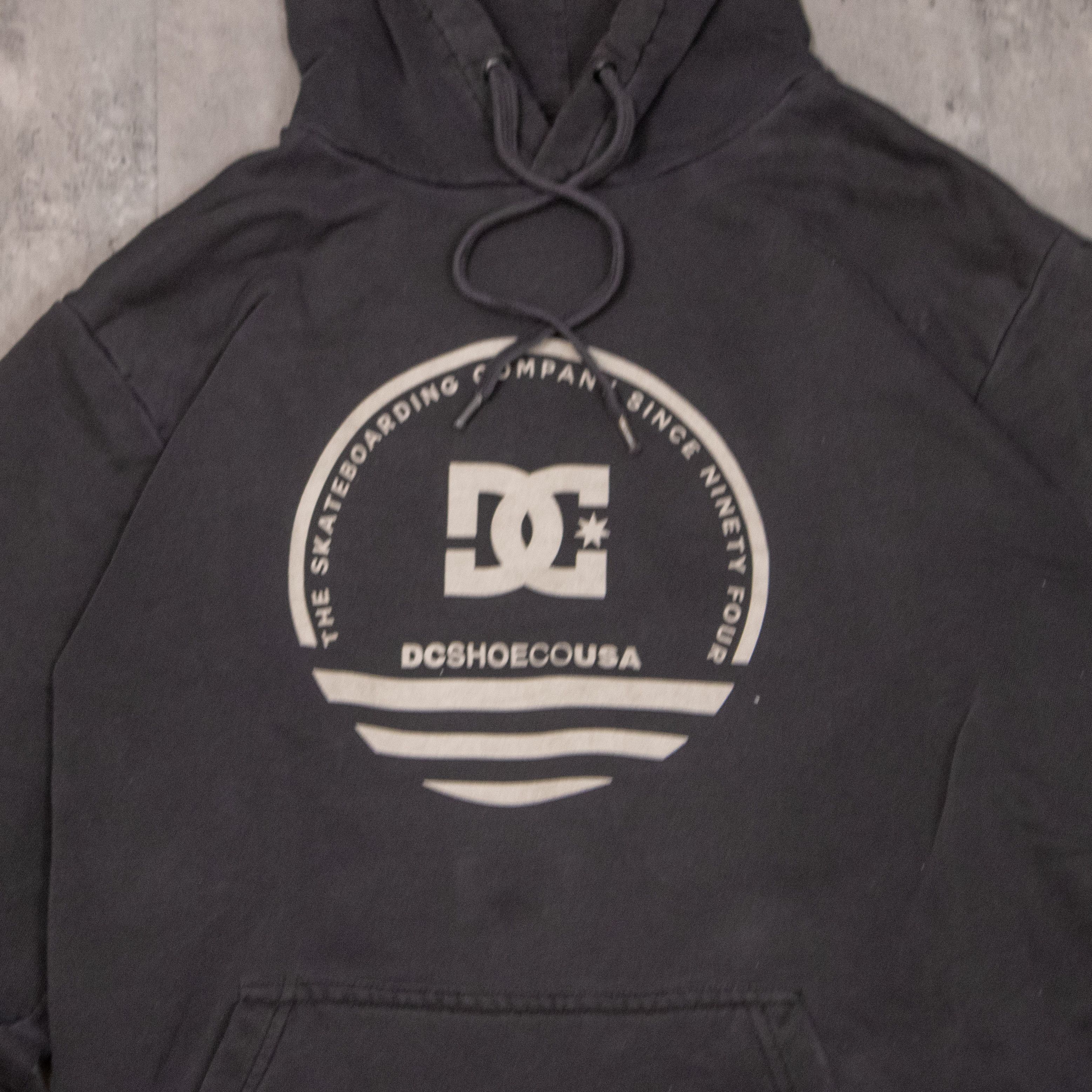DC Y2K 2000's 00's DC SHoes Oversize Baggy Black Hoodie Size US L / EU 52-54 / 3 - 5 Thumbnail