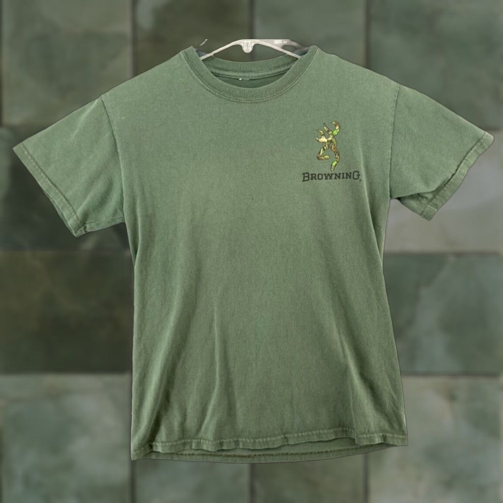 Vintage Browning Men's T-Shirt Small Green Camouflage Logo Short Sleeve Crew Neck Size US S / EU 44-46 / 1 - 1 Thumbnail