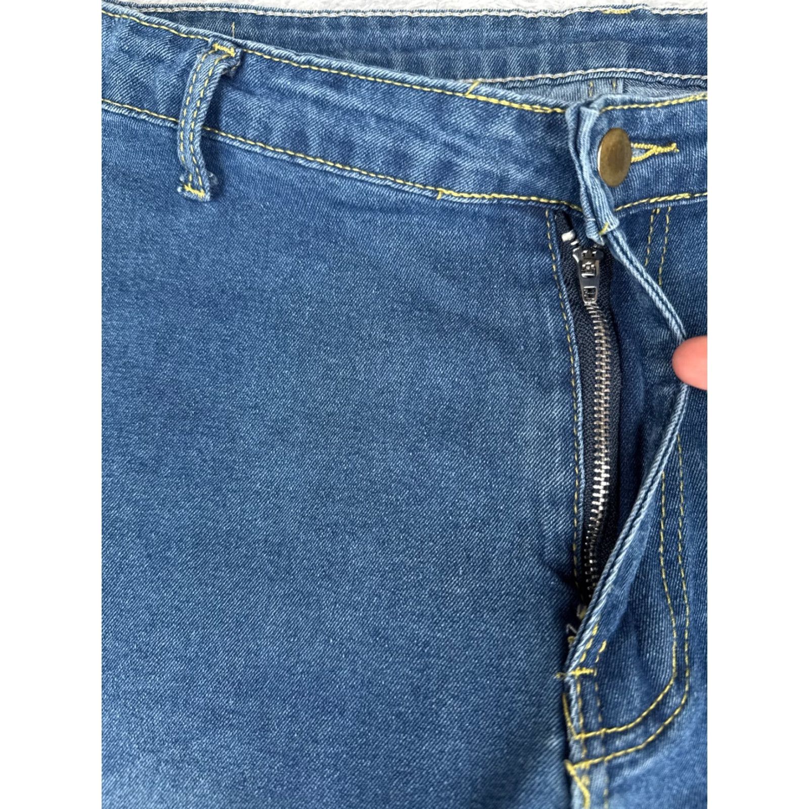 Vintage Shyanne Womens Jeans 35 Blue Denim High Rise Distressed Wide Flare 35x31 Size 24" / US 00 / IT 34 - 5 Thumbnail