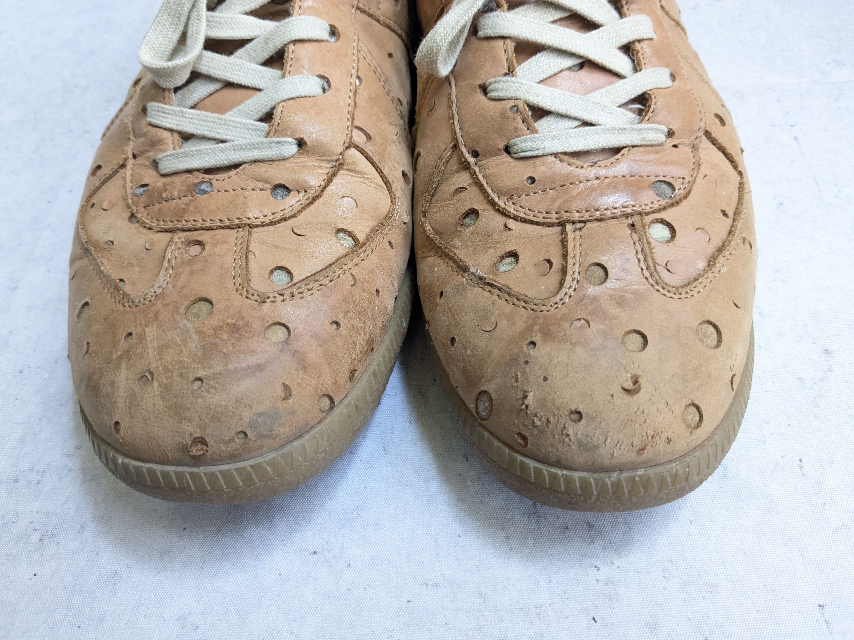 Maison Margiela Maison Margiela Replica GAT 12 45 Brown Low Tops Leather Size US 12 / EU 45 - 3 Thumbnail