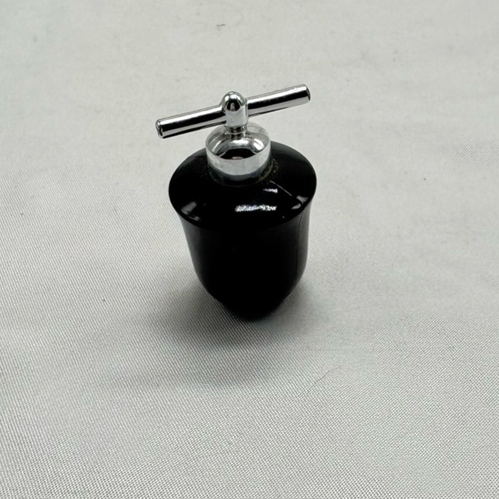 NBDN Nobrandedon VTG New! Liz Claiborne Vivid perfume dabber Size ONE SIZE - 1 Thumbnail